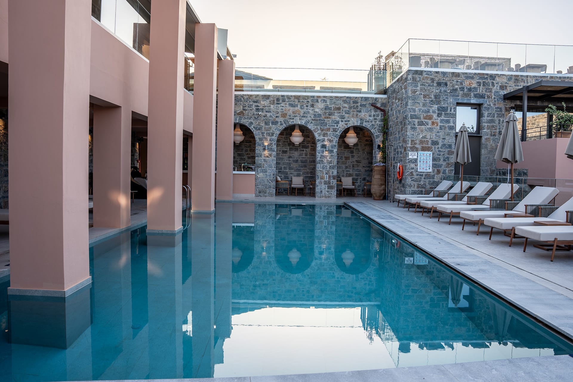 Volta Seaside Boutique Hotel