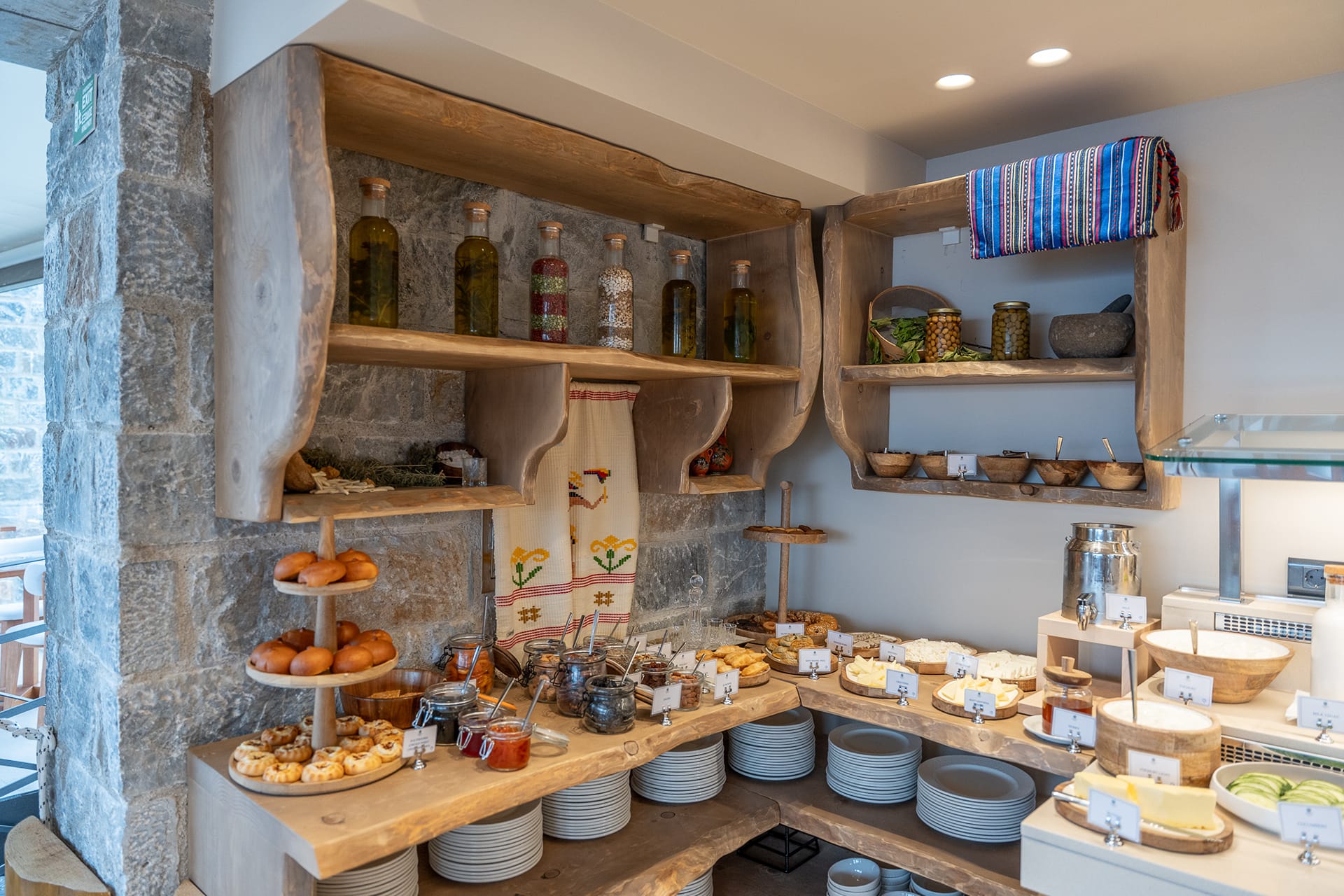 Volta Seaside Boutique Hotel