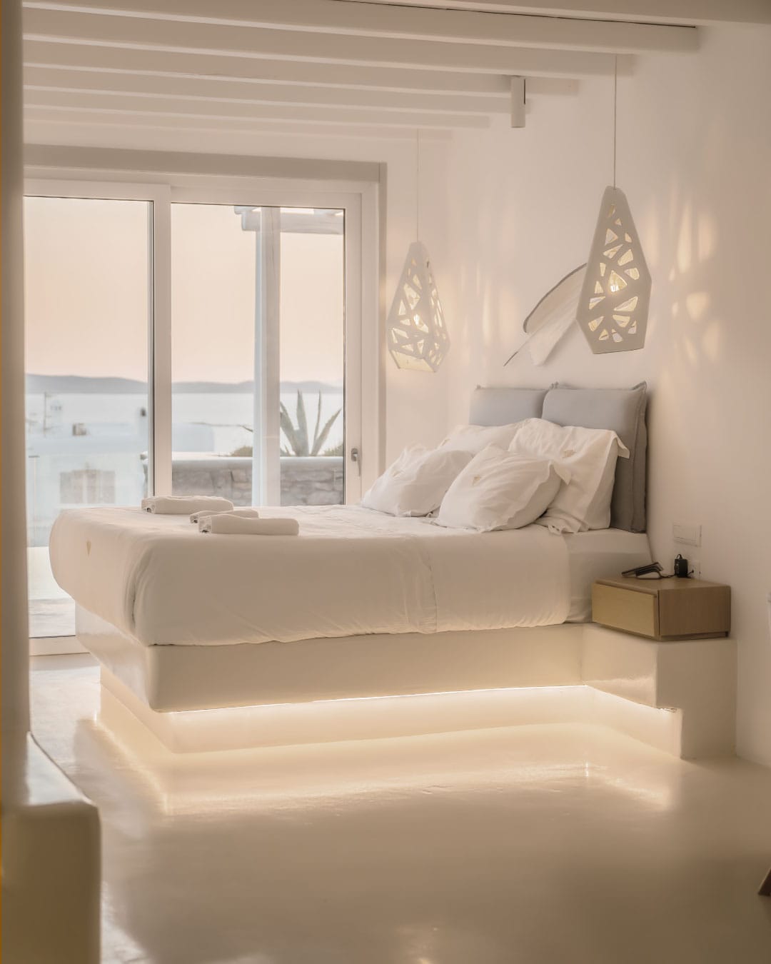 Olvos Mykonos