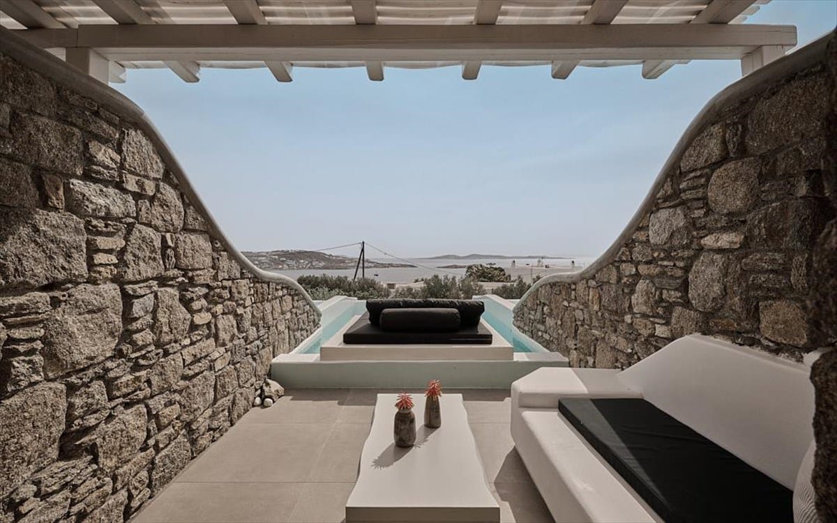 Olvos Mykonos