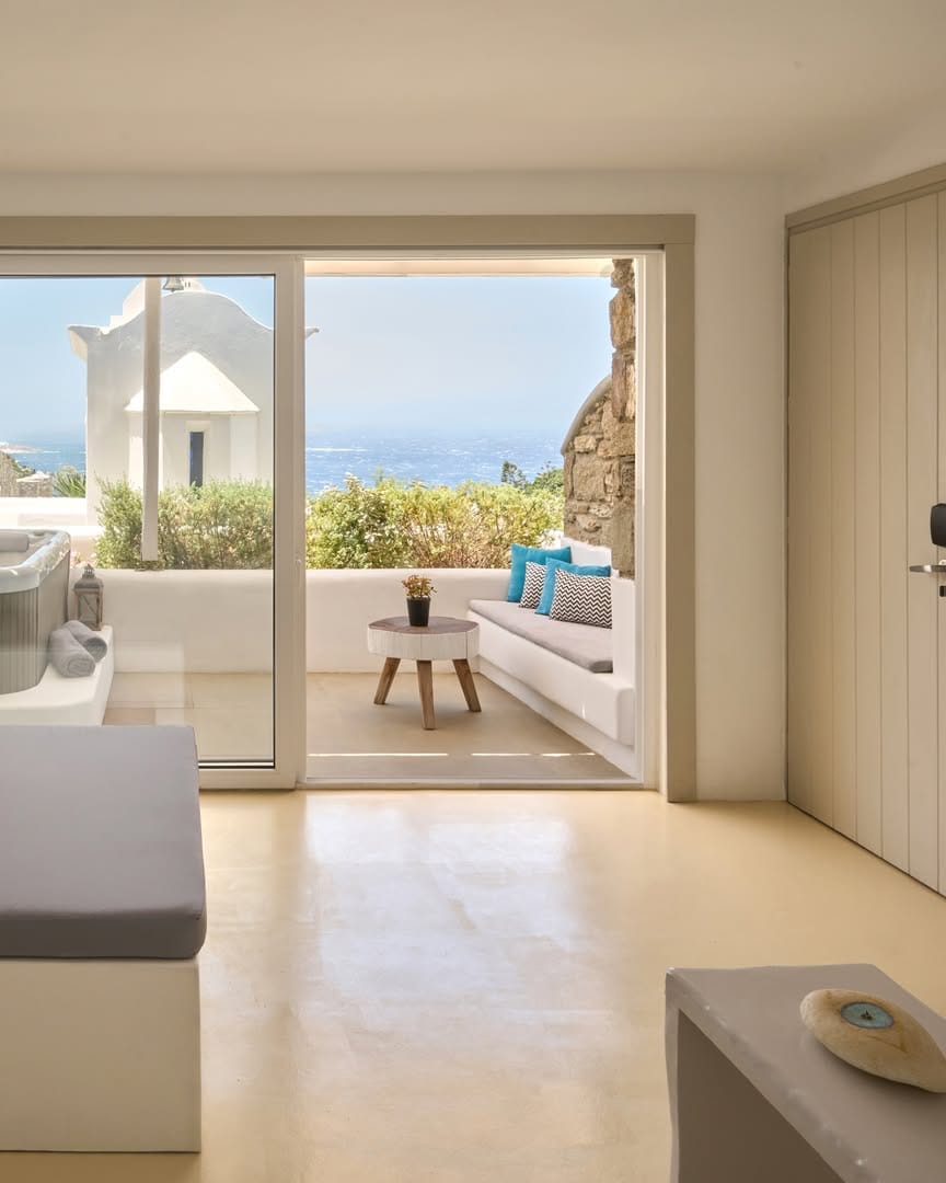 Olvos Mykonos