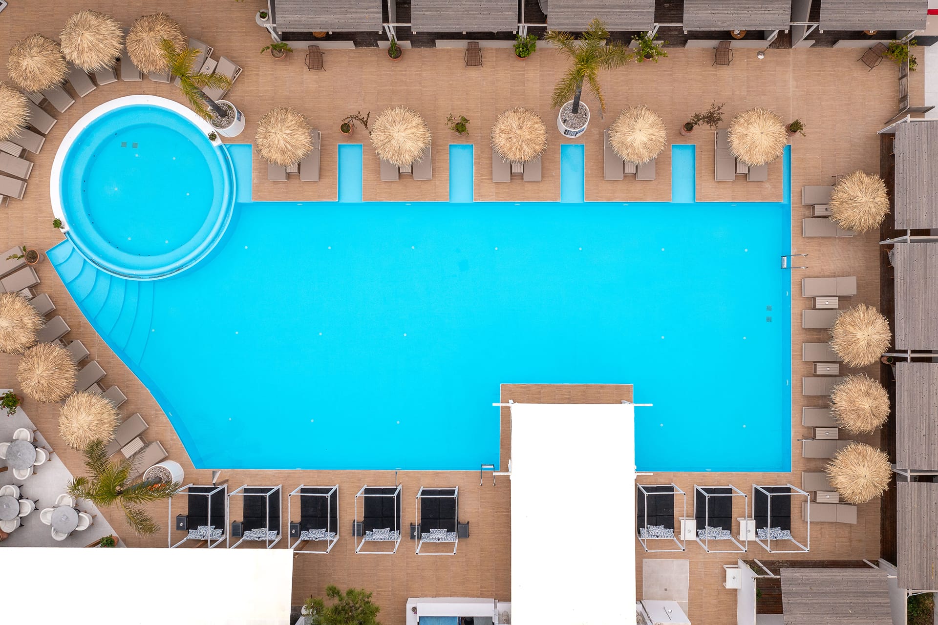 Bamboo Suites | Adults Only