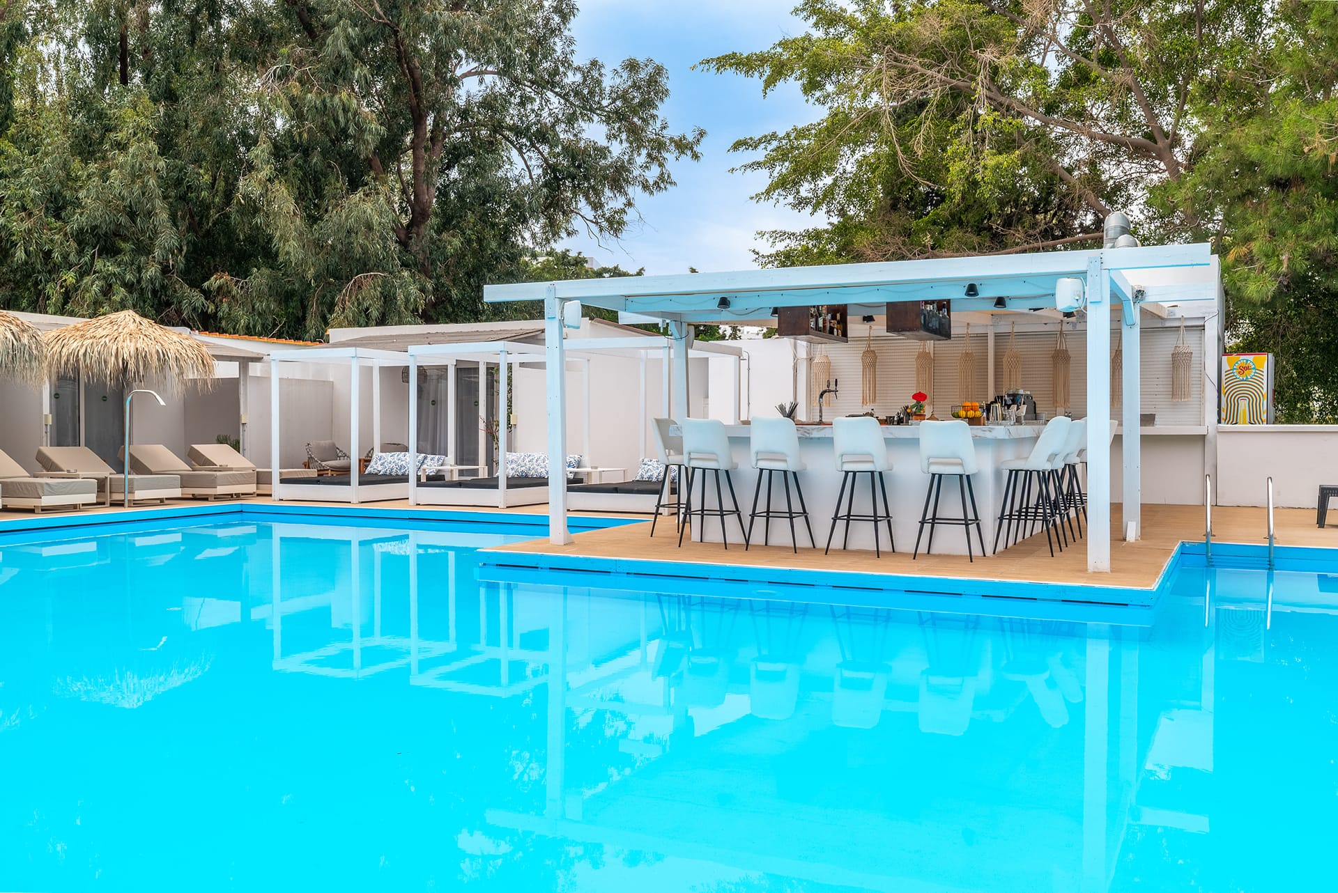 Bamboo Suites | Adults Only