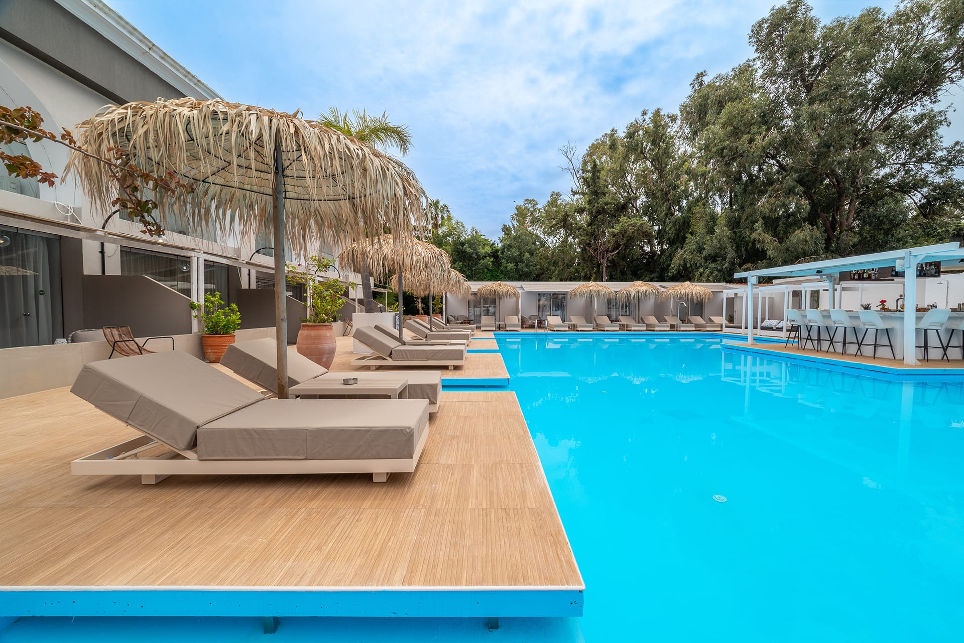 Bamboo Suites | Adults Only