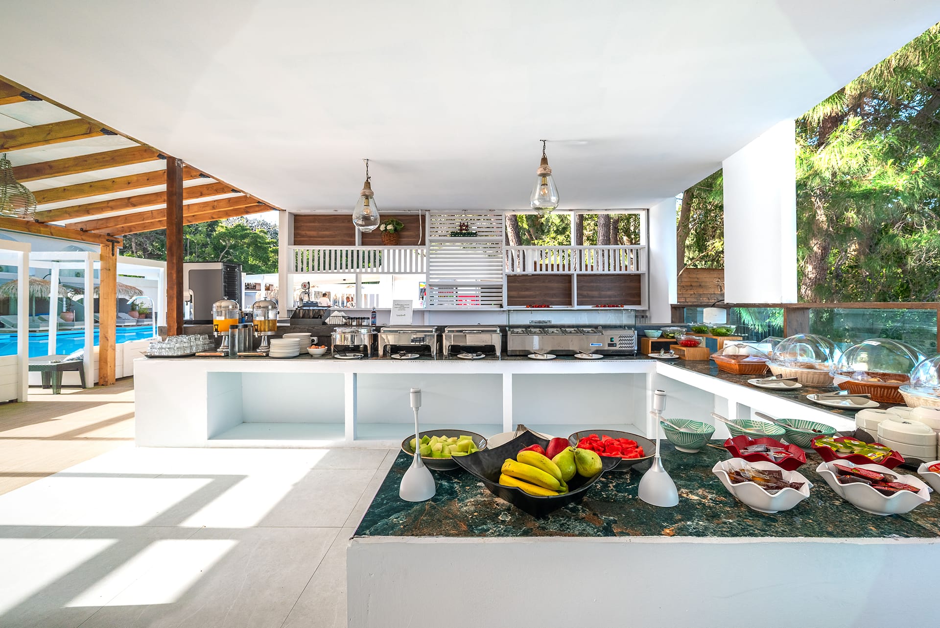 Bamboo Suites | Adults Only