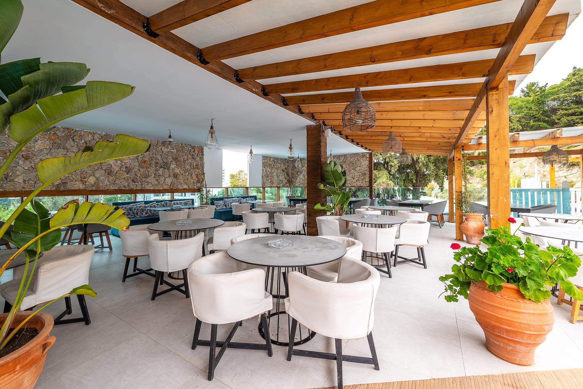 Bamboo Suites | Adults Only