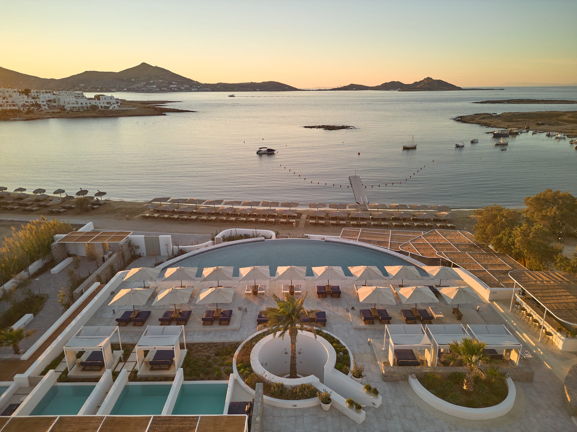 Cosme, a Luxury Collection Resort, Paros