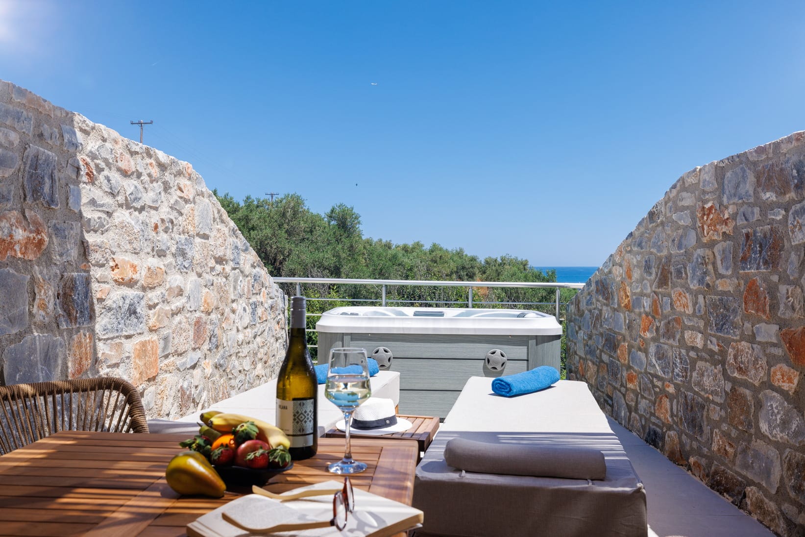 Deos Luxury Suites