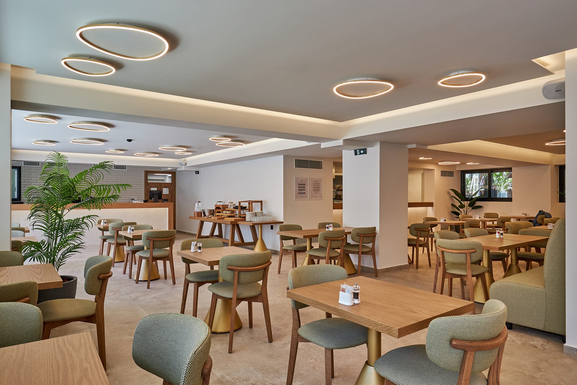 Enorme Epavli Urban Living