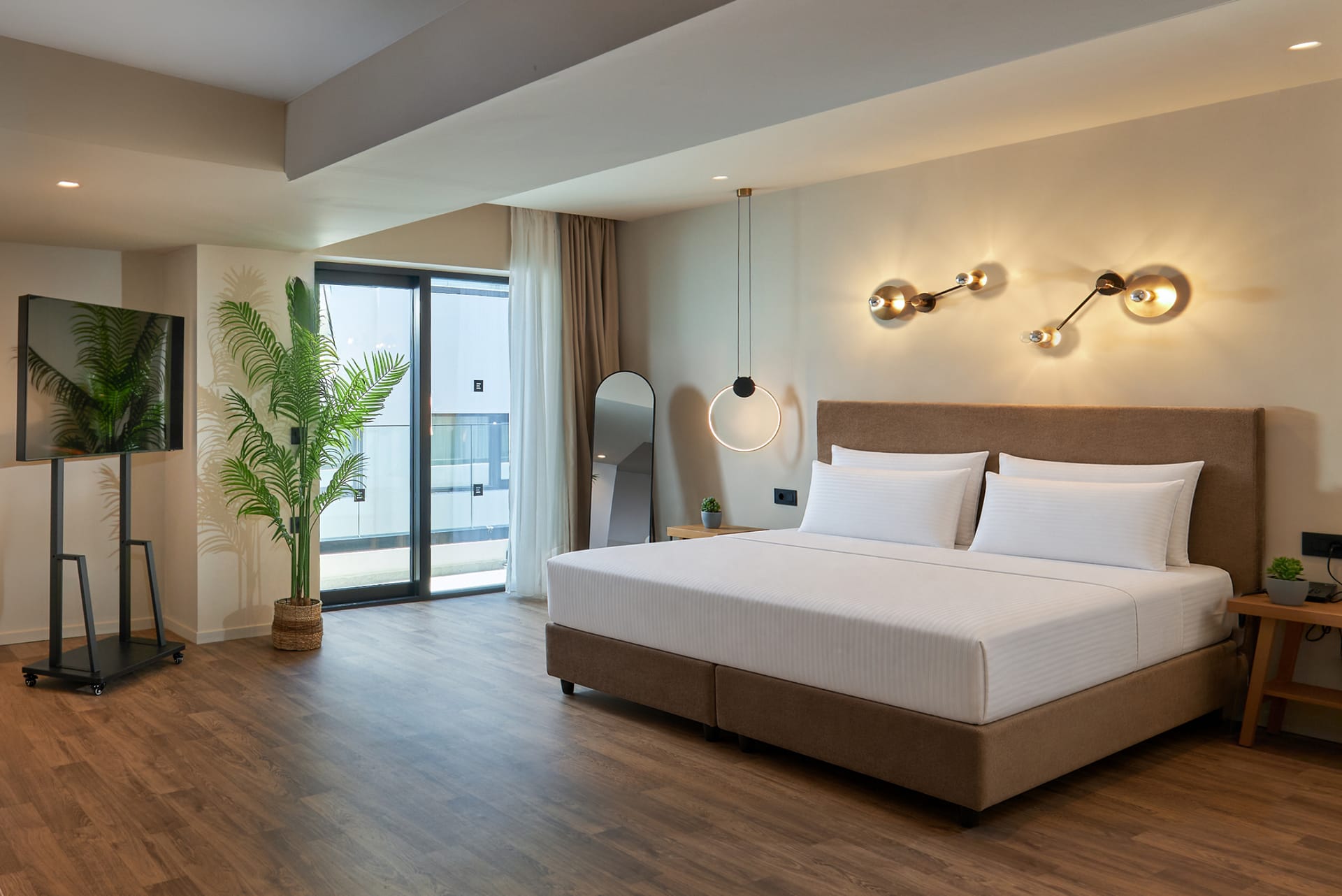 Enorme Epavli Urban Living