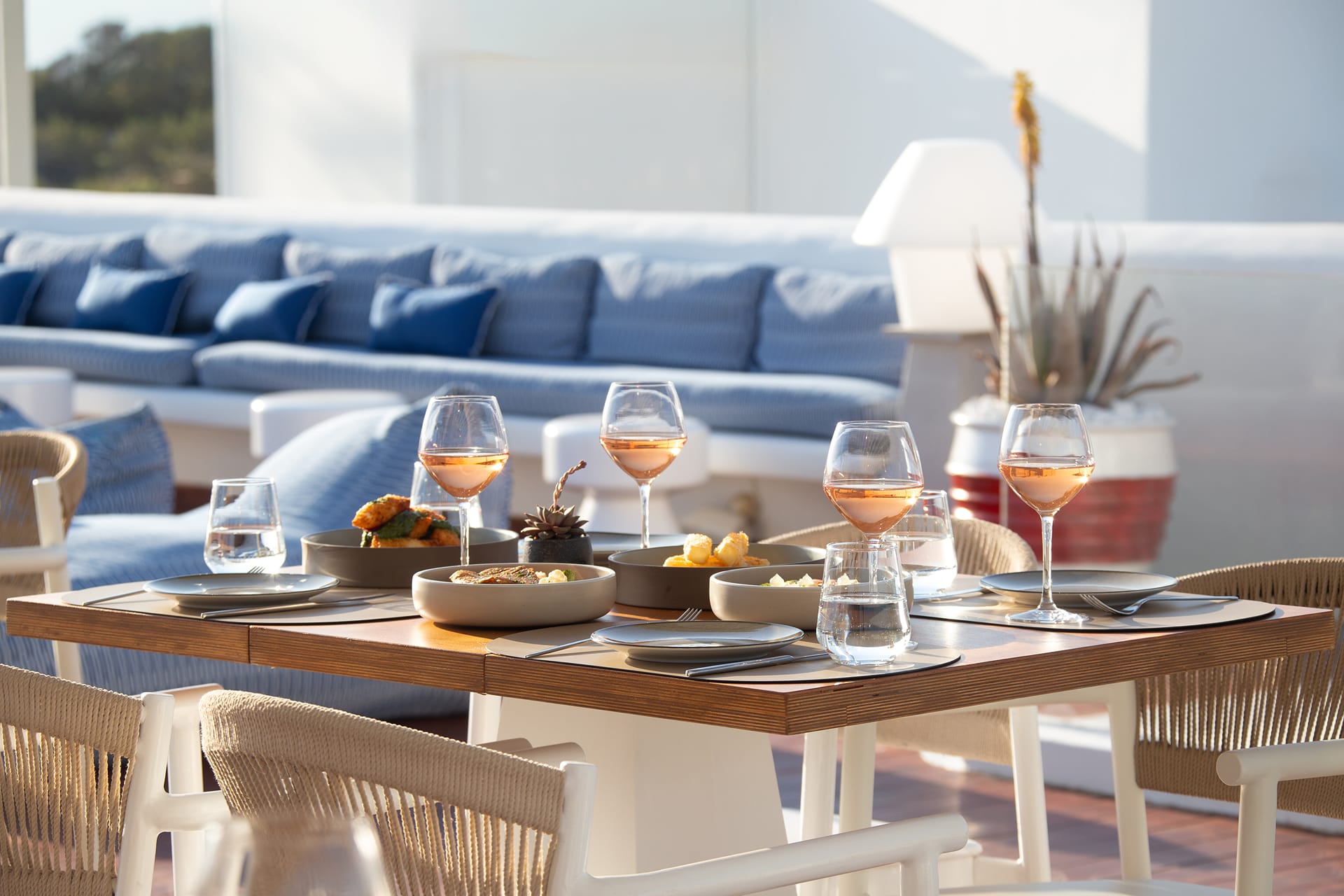 18 Grapes Hotel Naxos