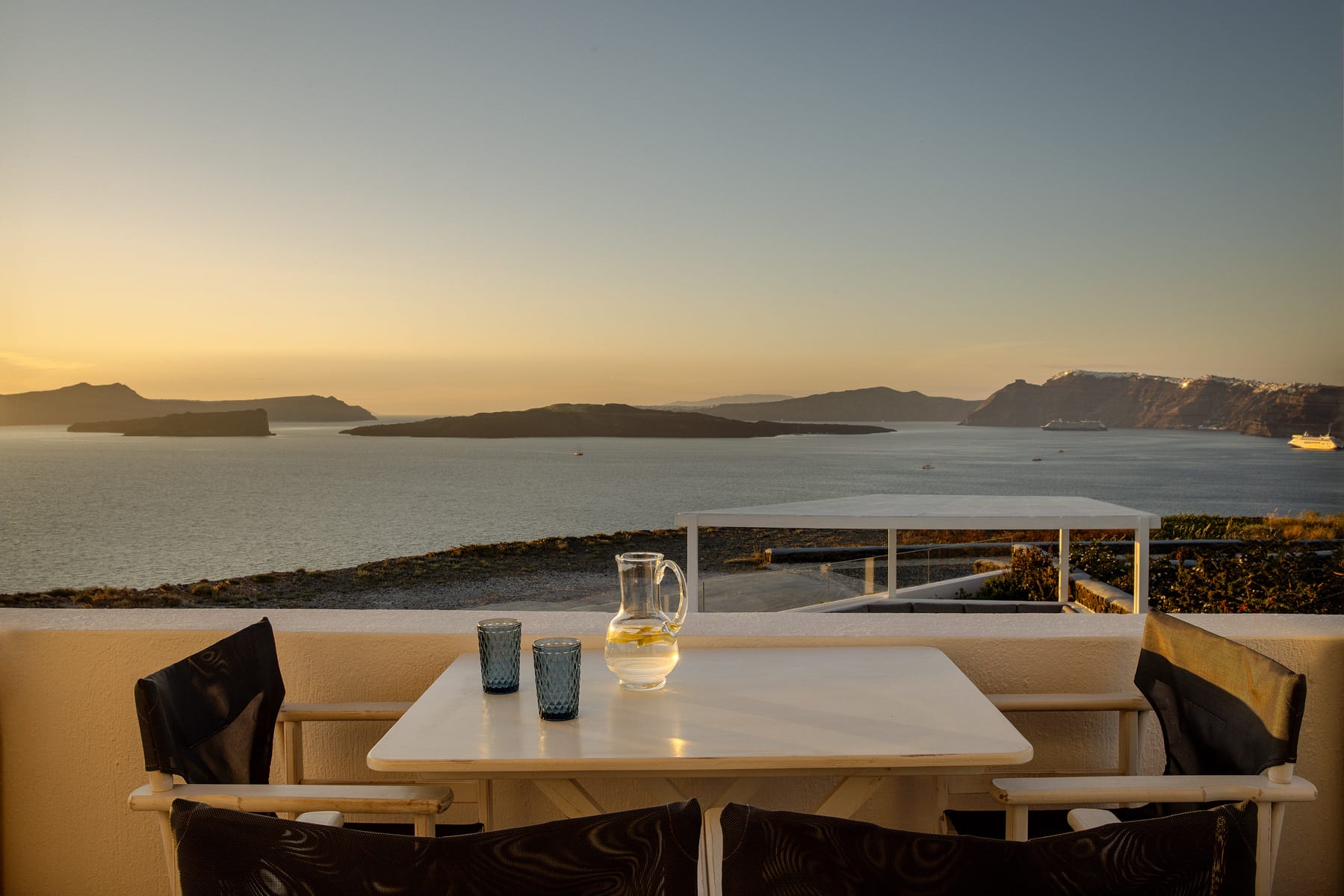 Hemera Holiday Home Villa on Santorini