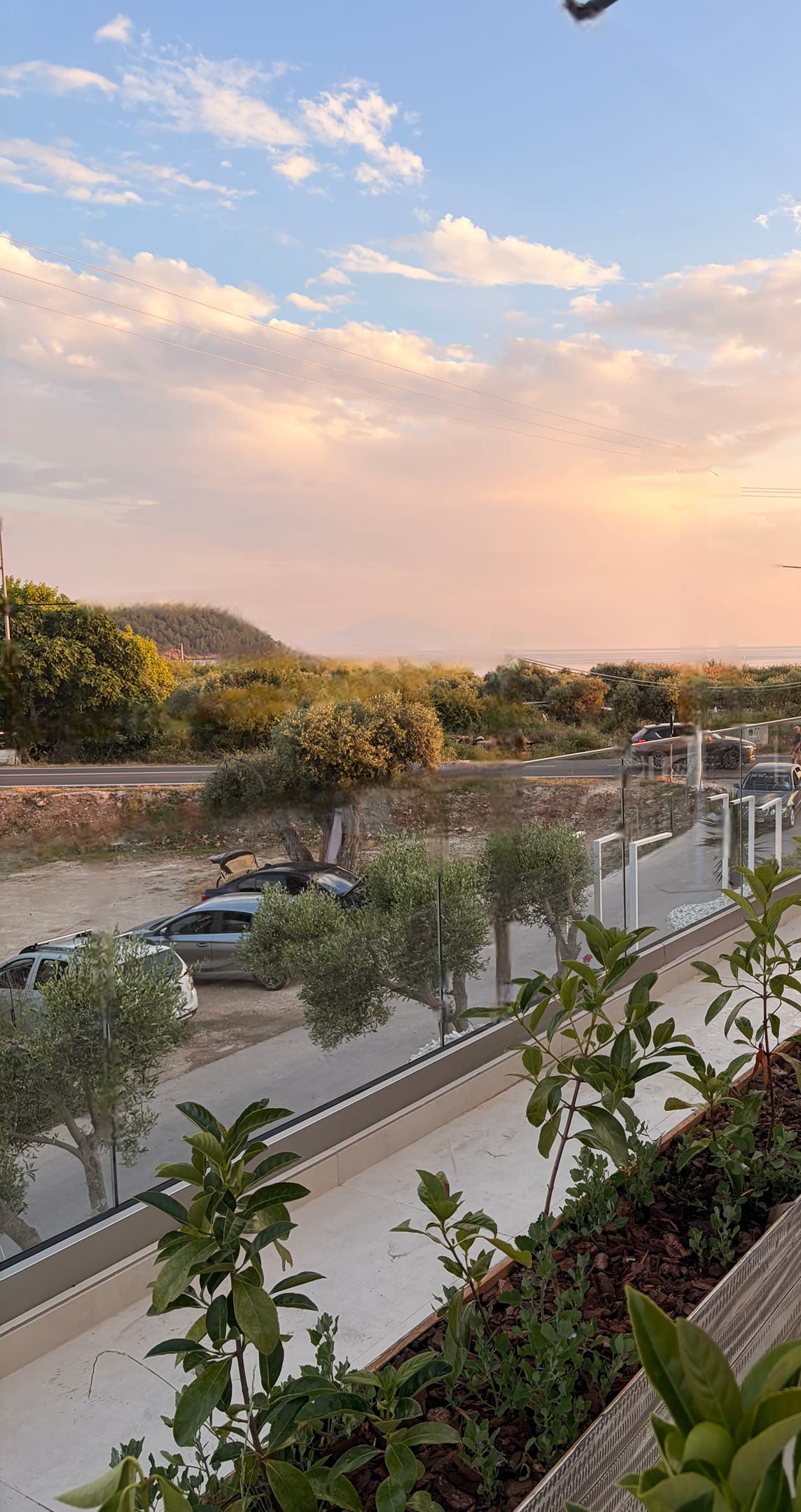Kapahi Suites Apartments