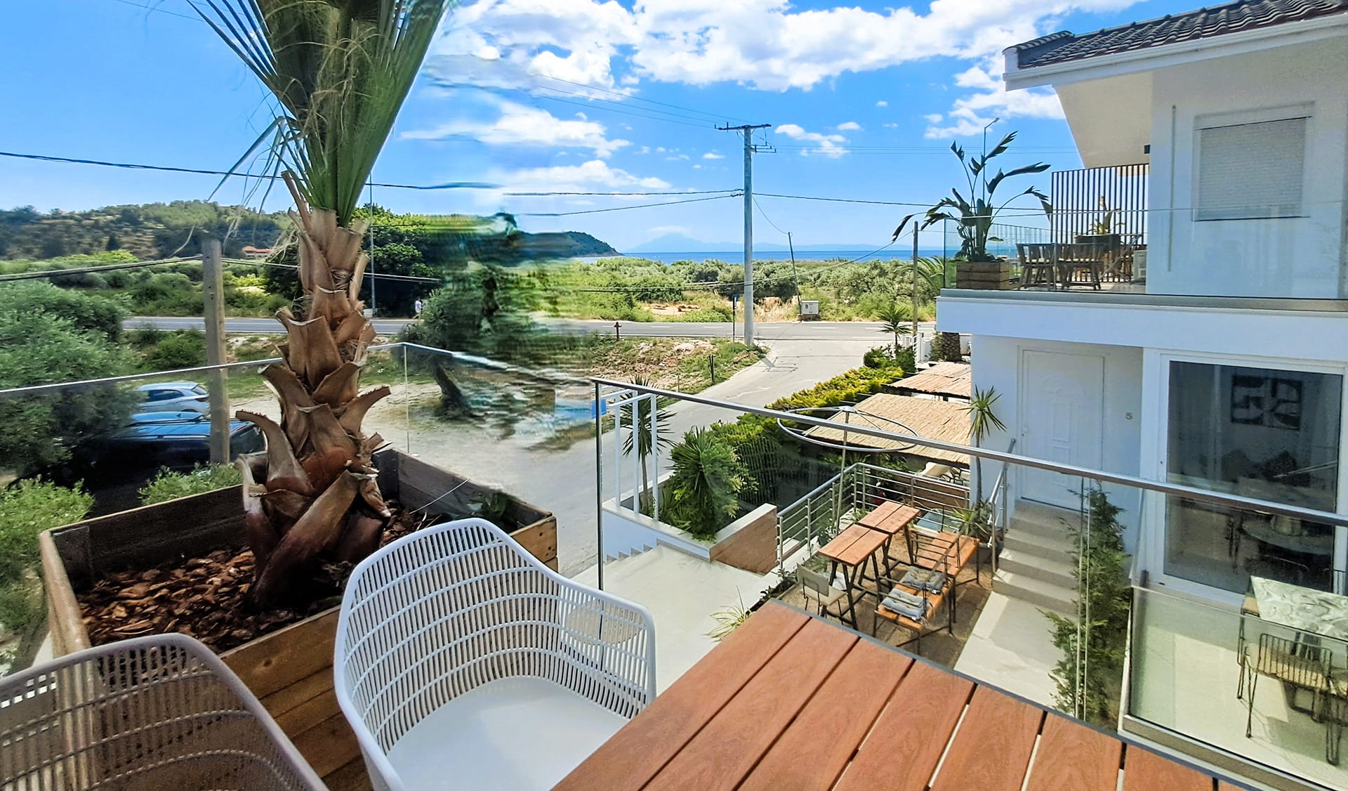 Kapahi Suites Apartments