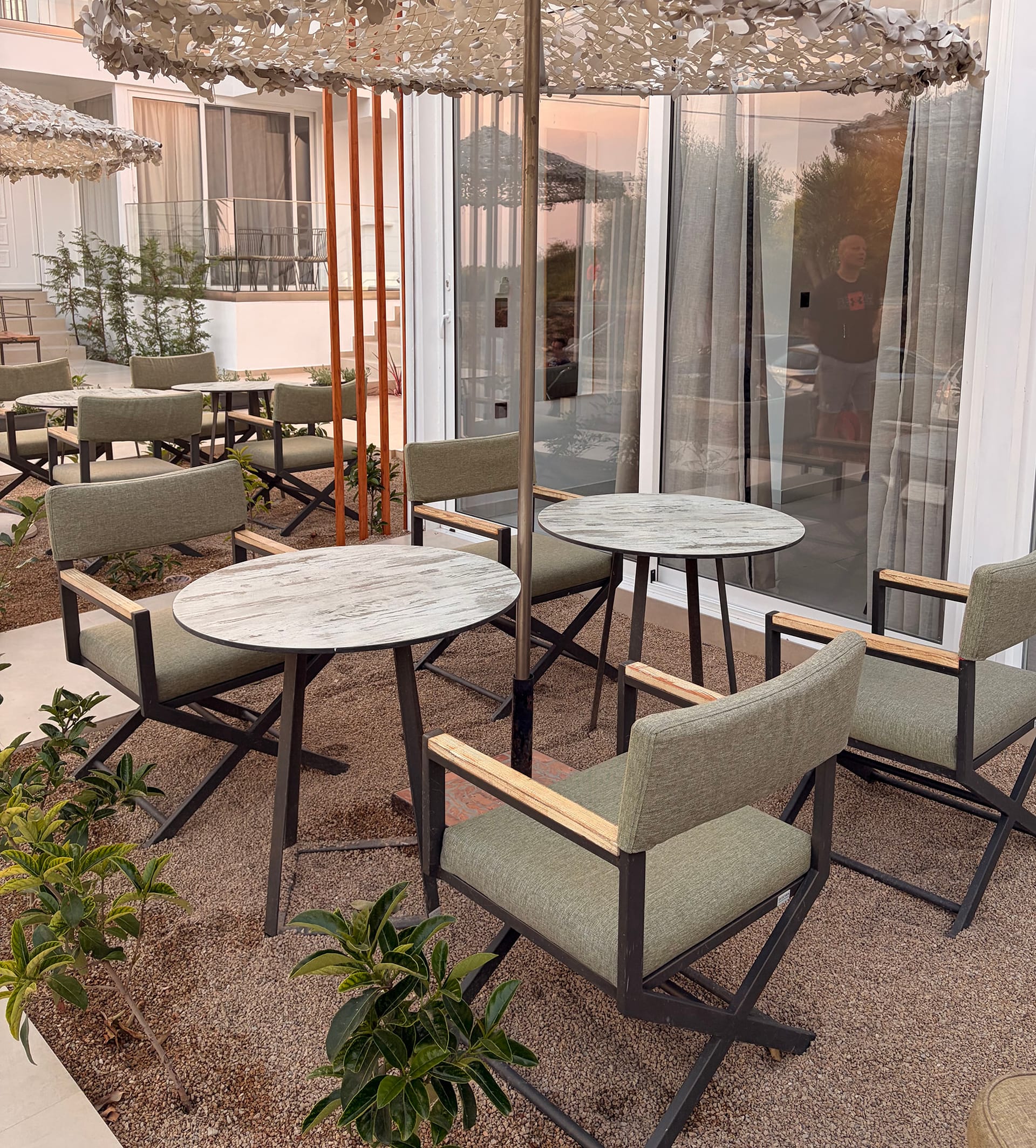 Kapahi Suites Apartments