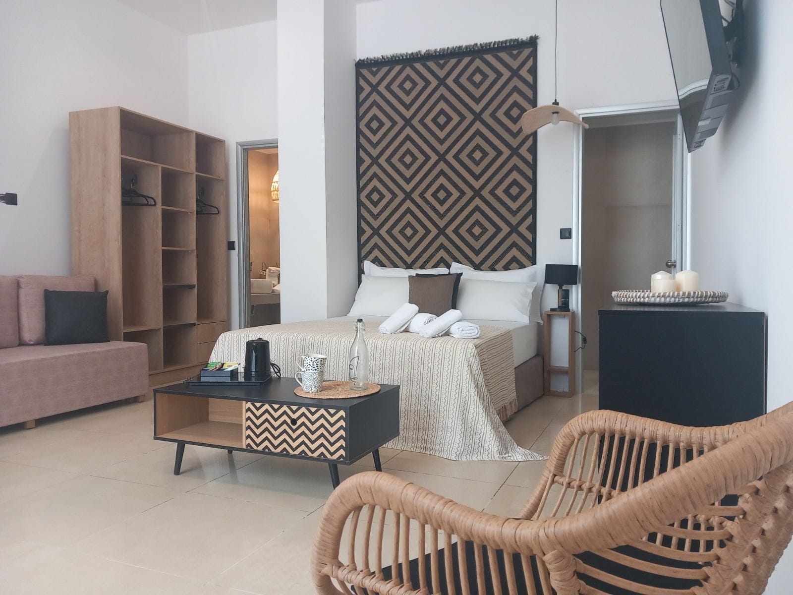 Beach Hotel Kapahi