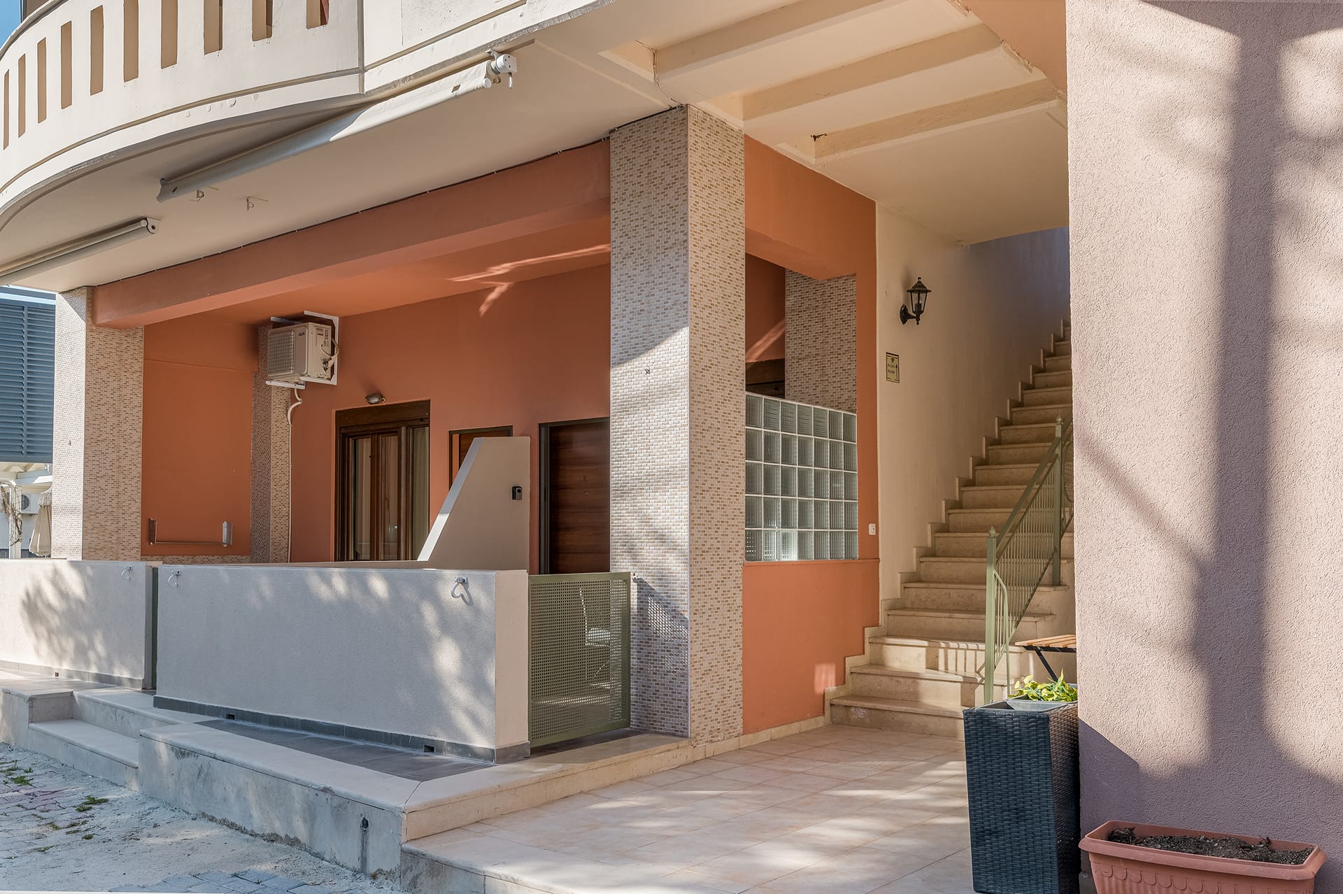 Kripis Holiday Apartments