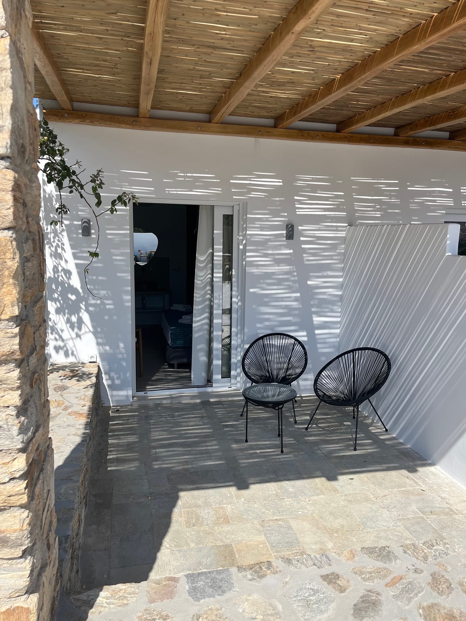 Ninemia Naxos