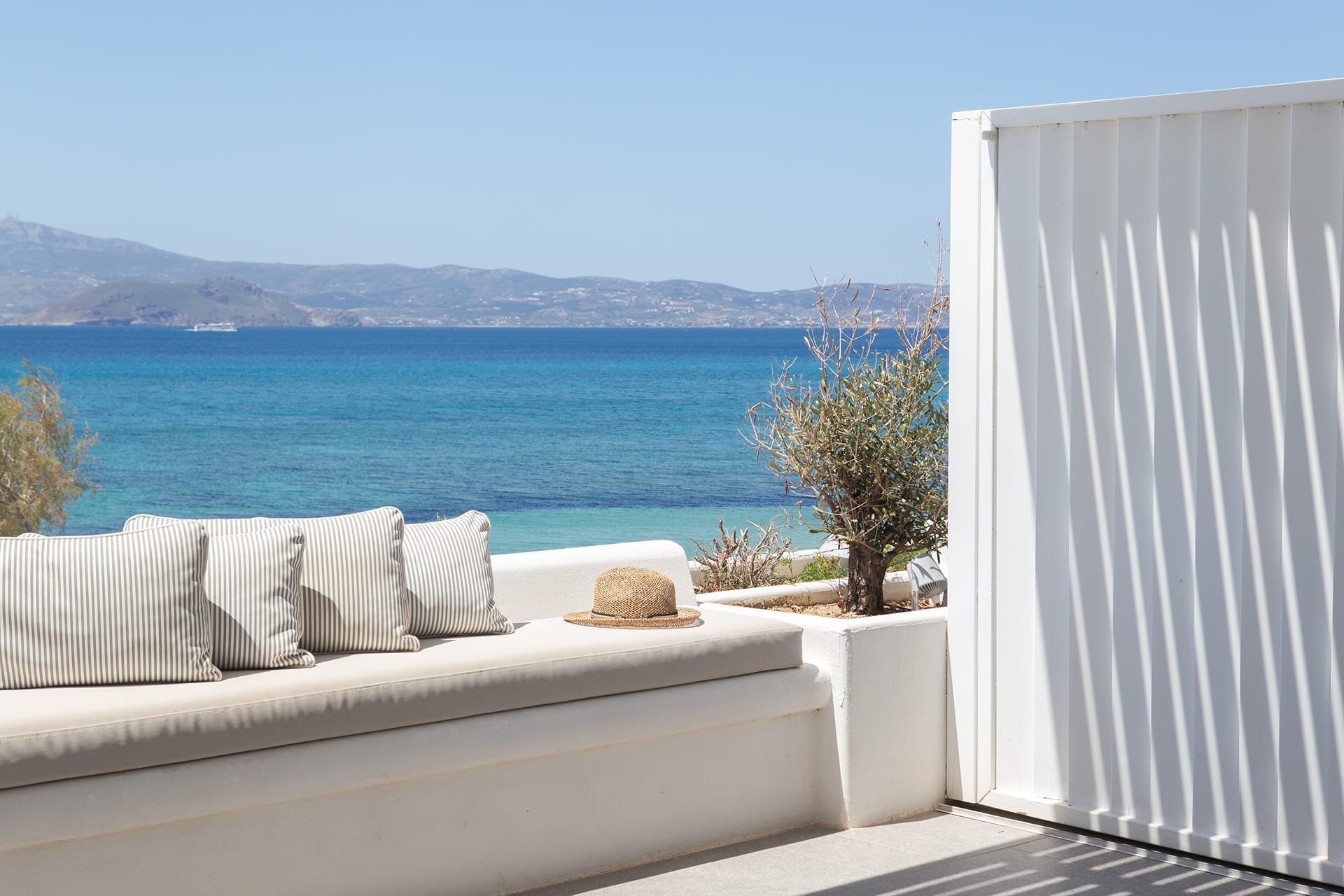 Santana Luxury Suites