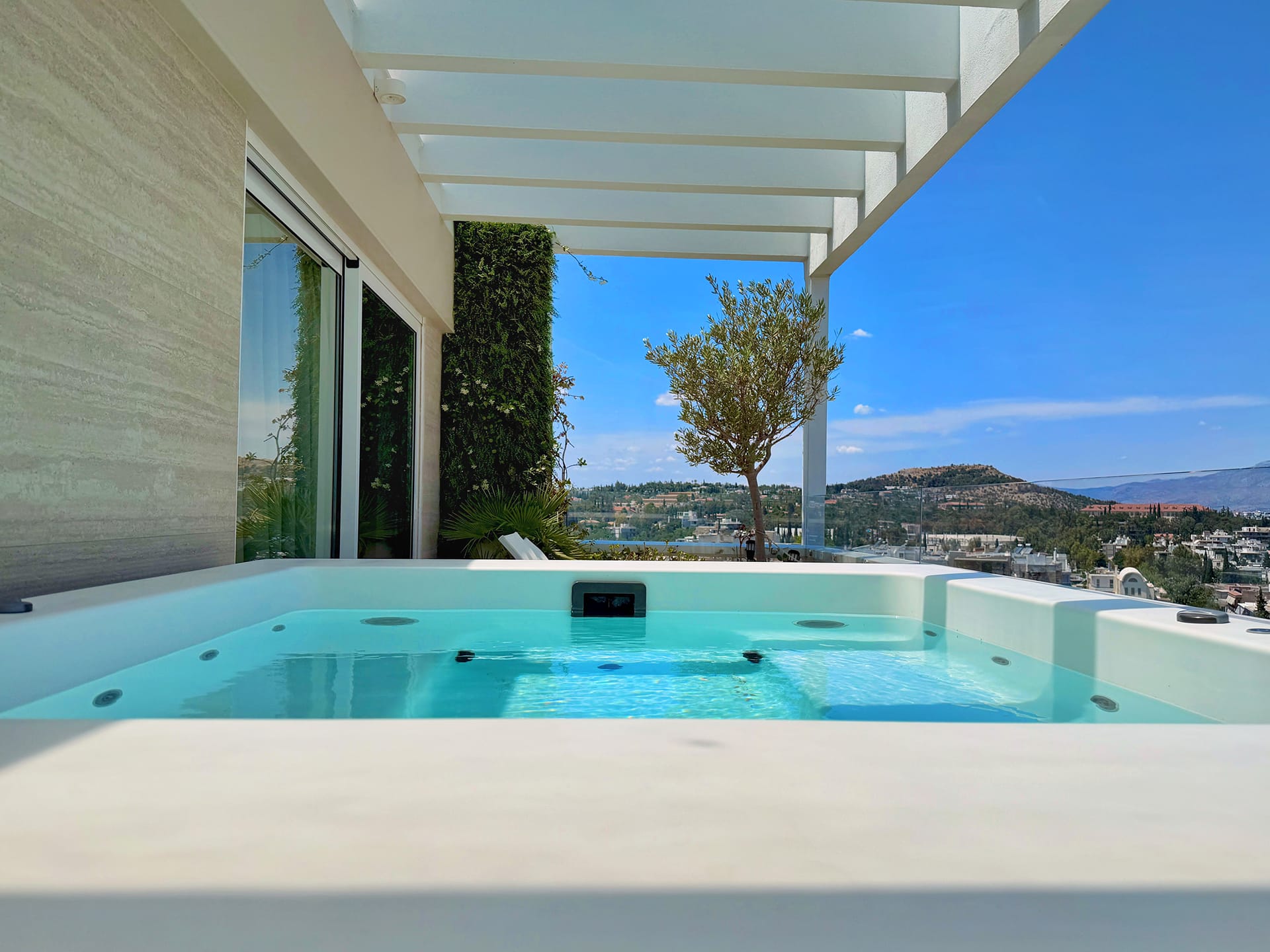 One 360 Skyline Athens Penthouses​