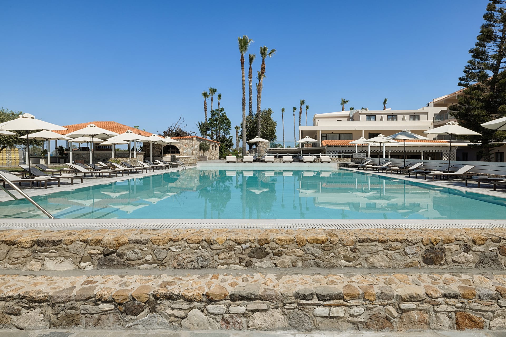 Atlantica Thalassa Hotel