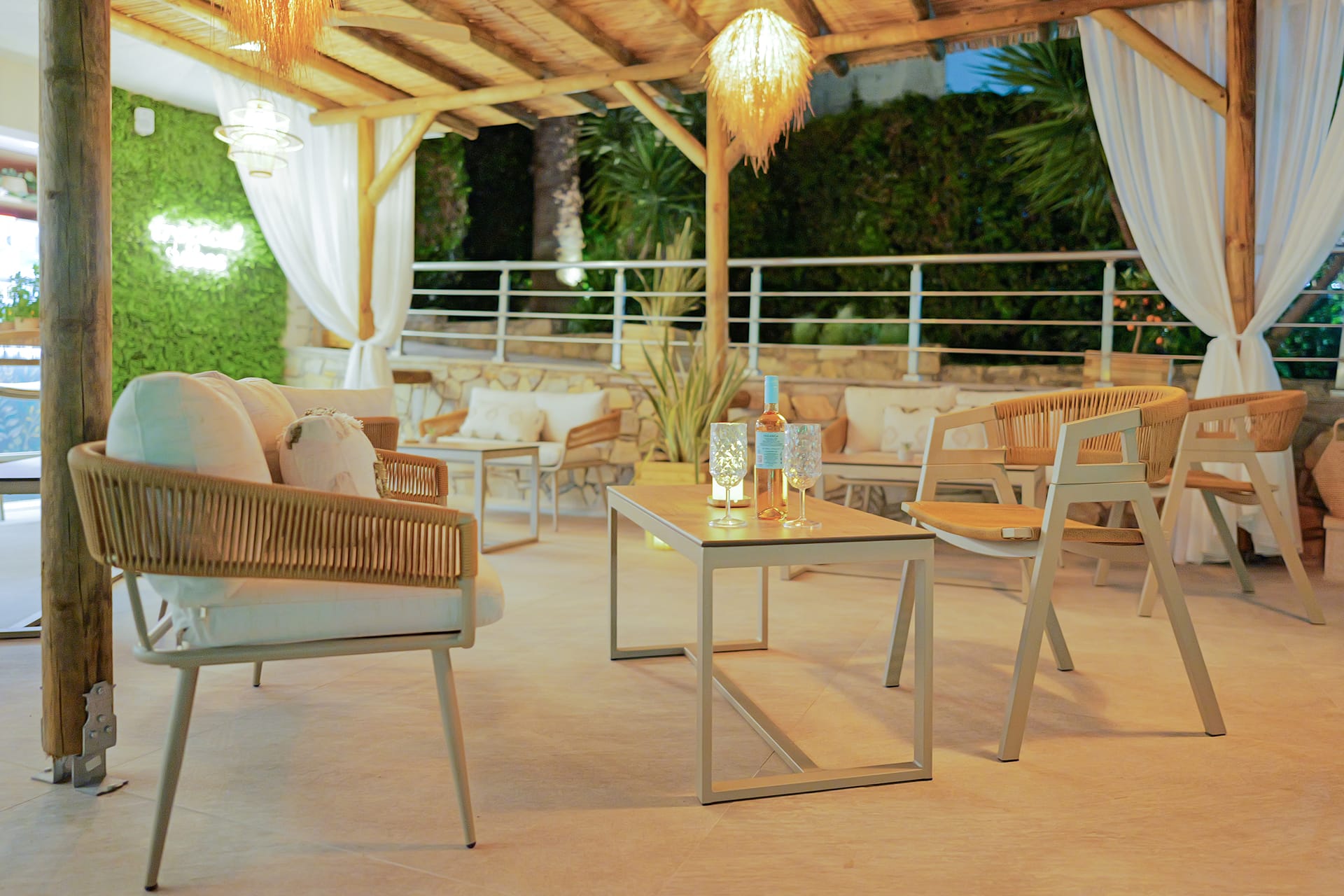 Hotel Tropical