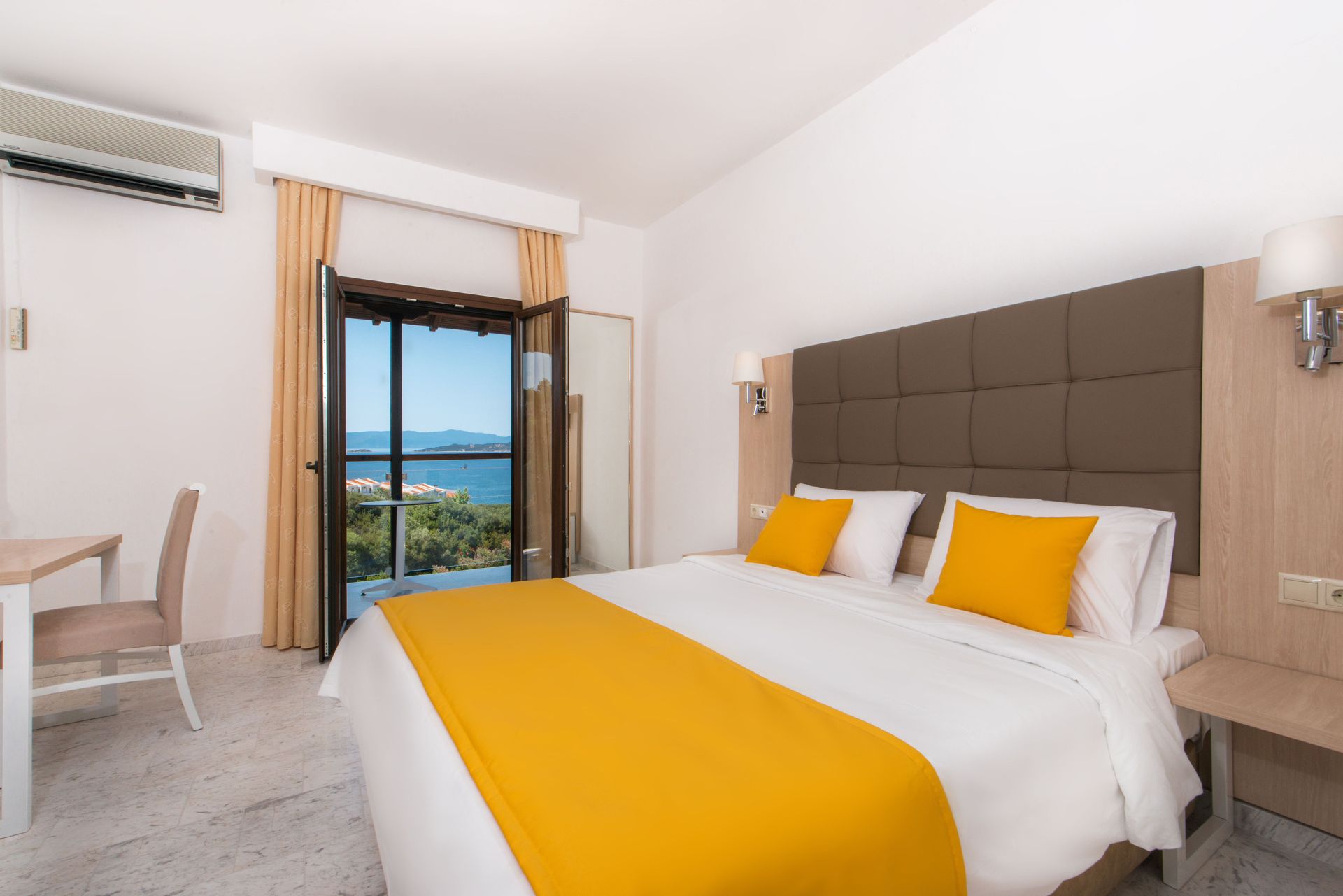Aristoteles Holiday Resort & Spa