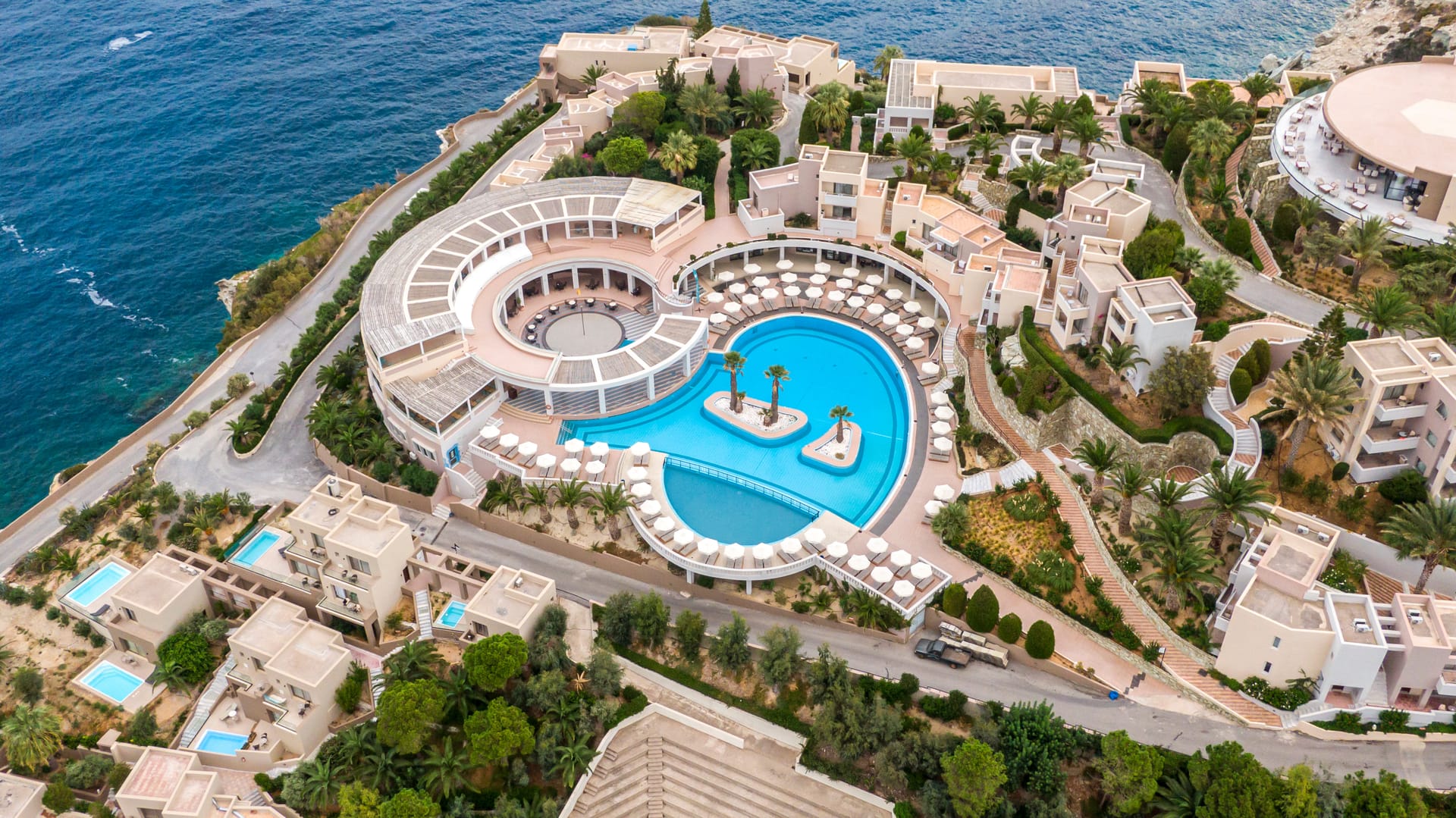 Athina Palace Resort & Spa