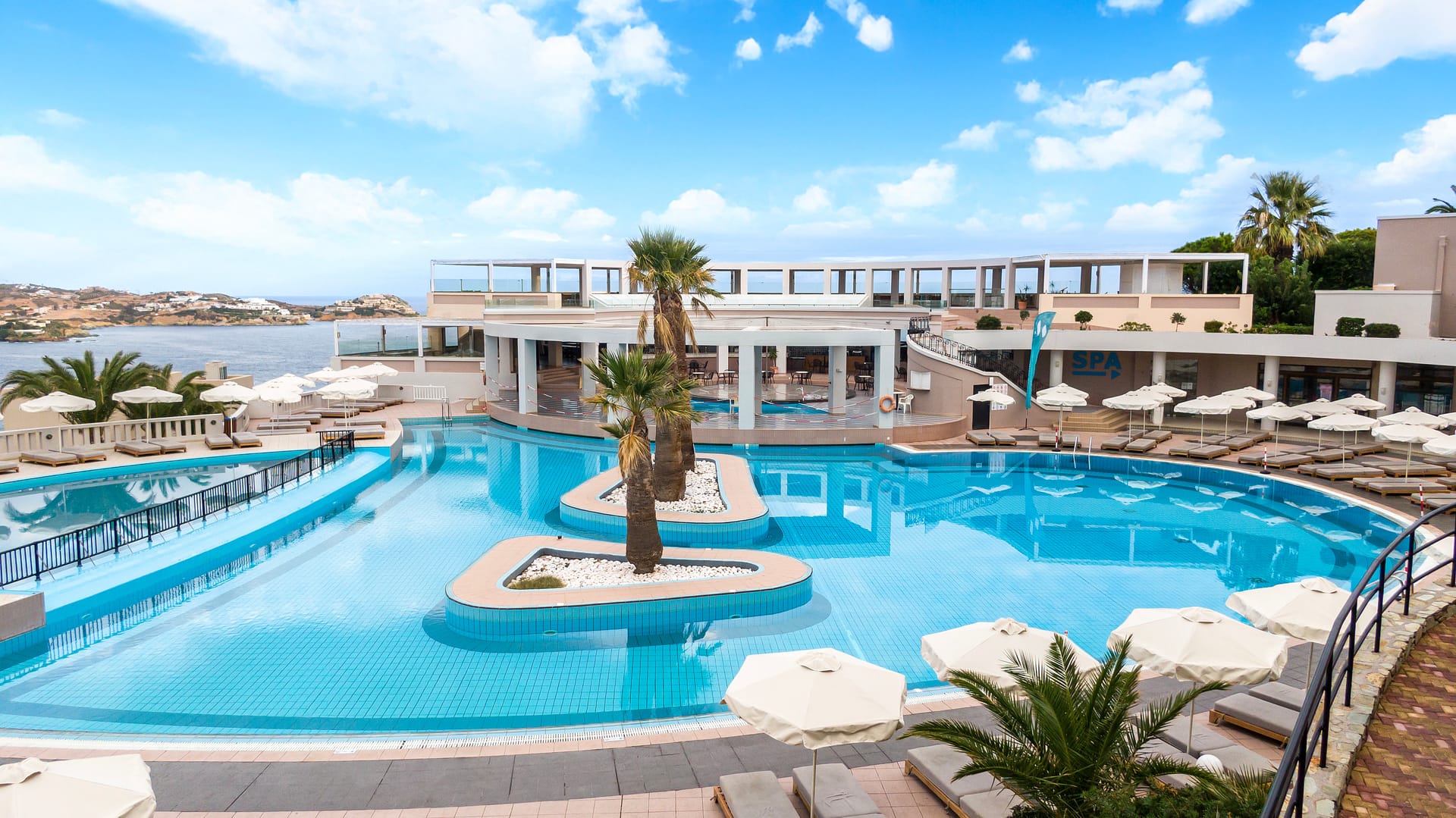Athina Palace Resort & Spa
