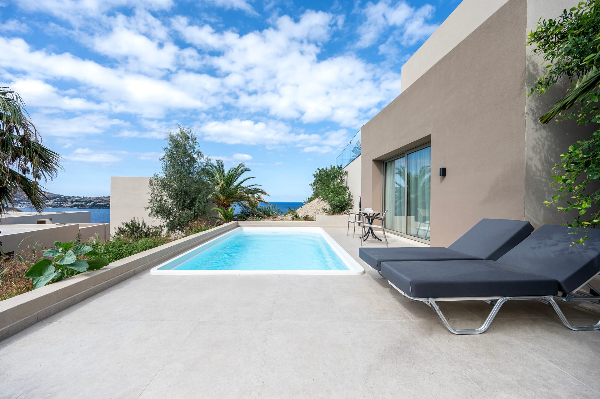 Athina Palace Resort & Spa