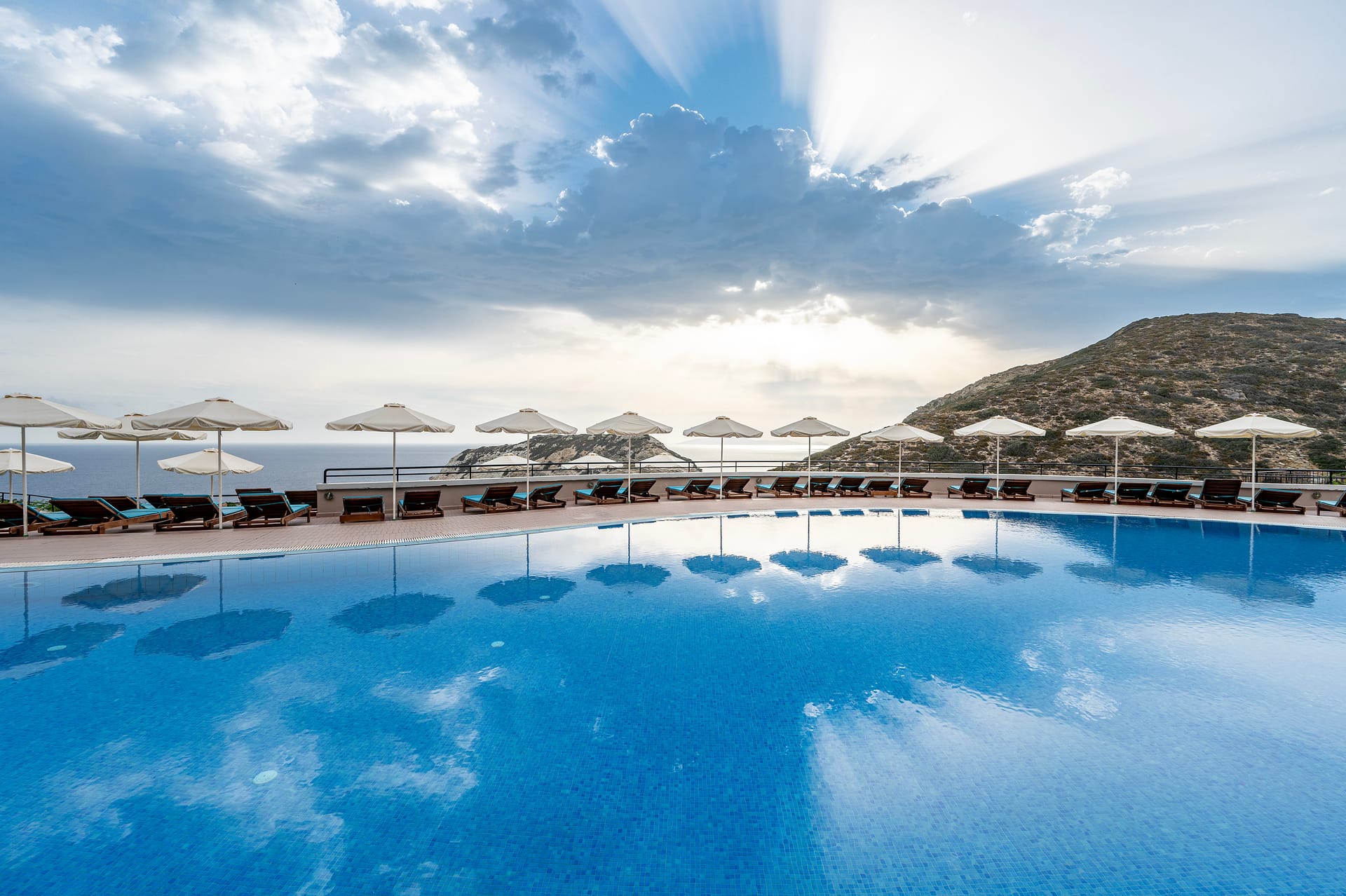 Athina Palace Resort & Spa