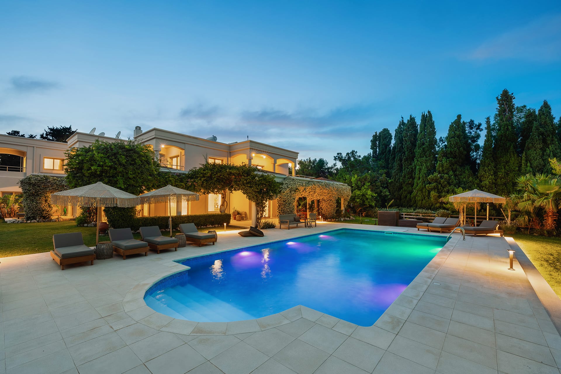 Bello Blu Estate Luxury Villa