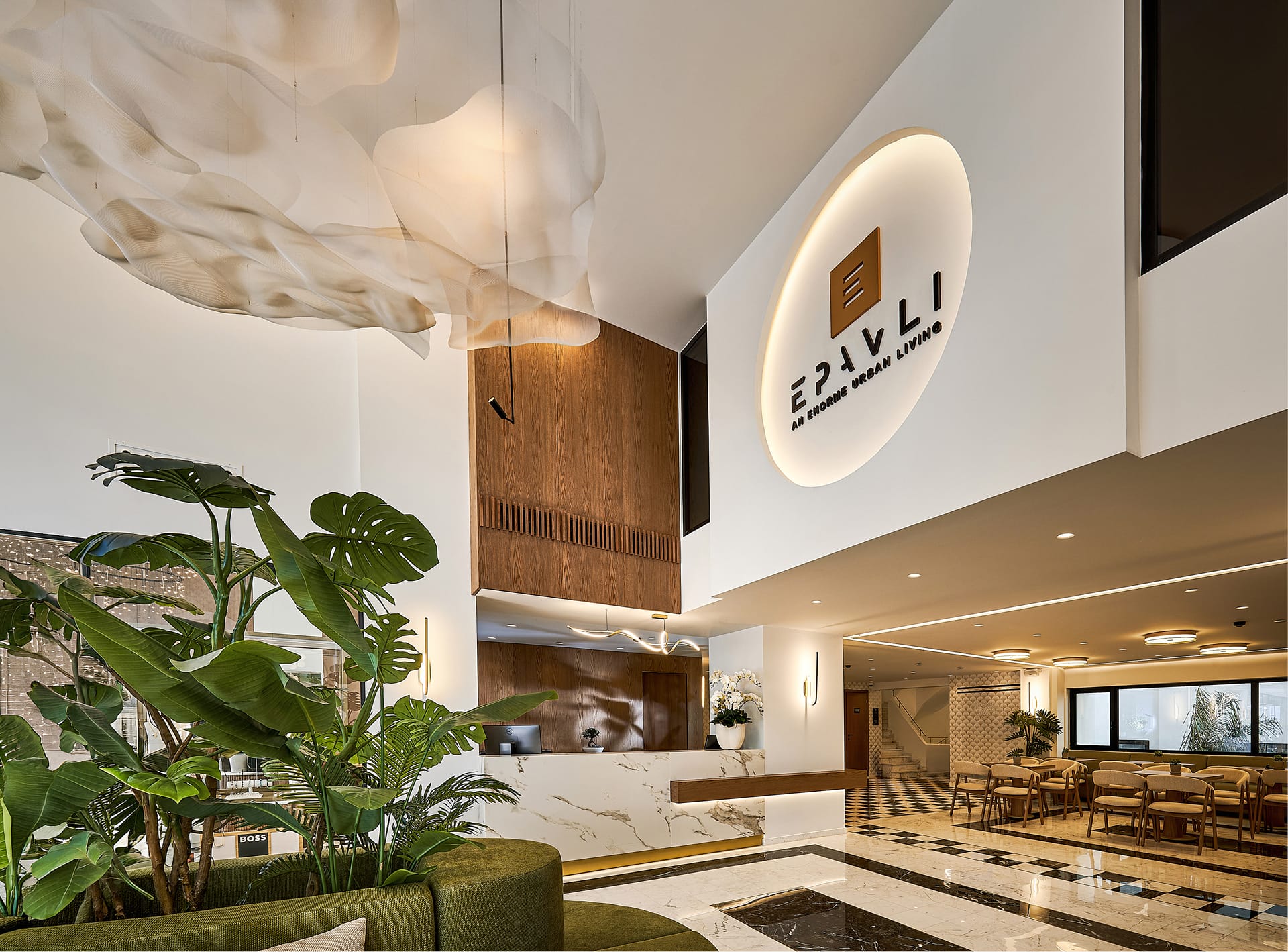 Enorme Epavli Urban Living