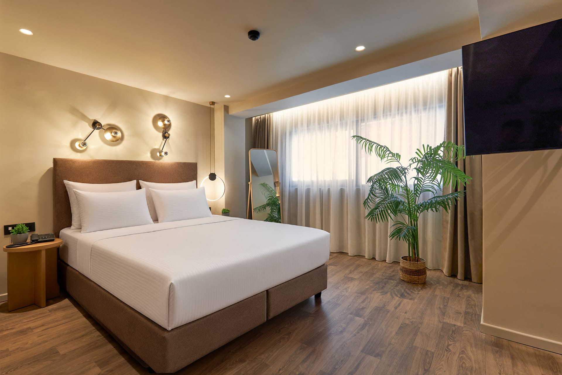 Enorme Epavli Urban Living