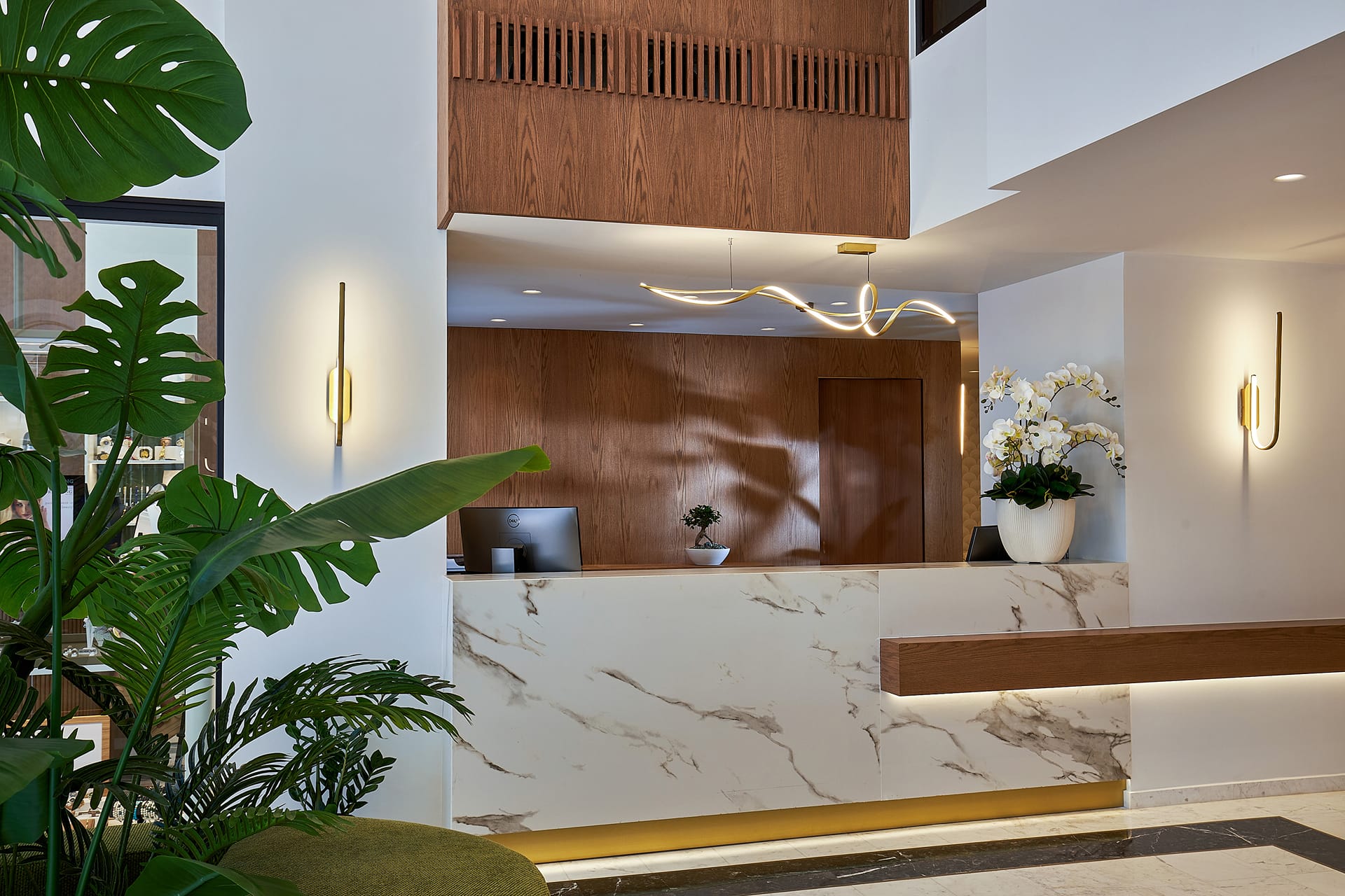 Enorme Epavli Urban Living