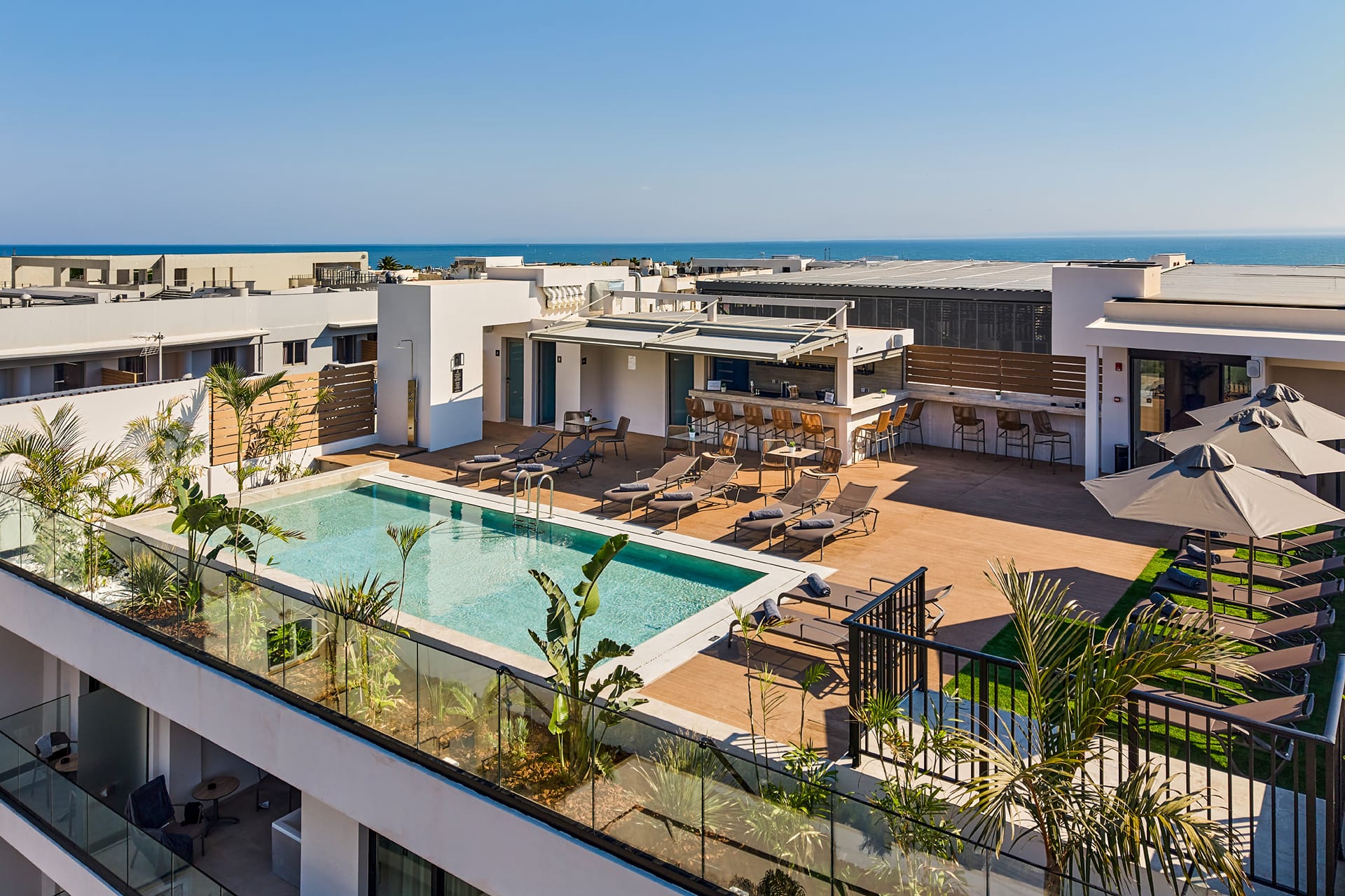 Enorme Epavli Urban Living