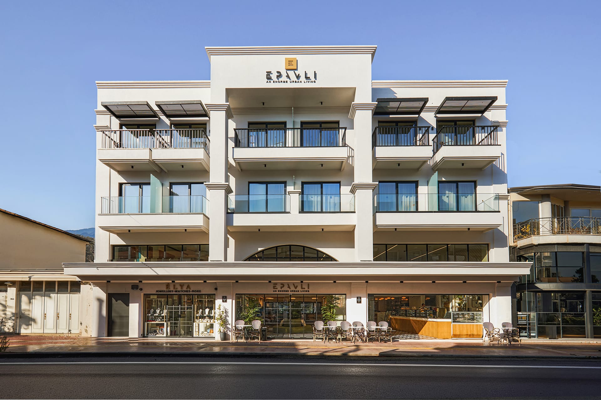 Enorme Epavli Urban Living