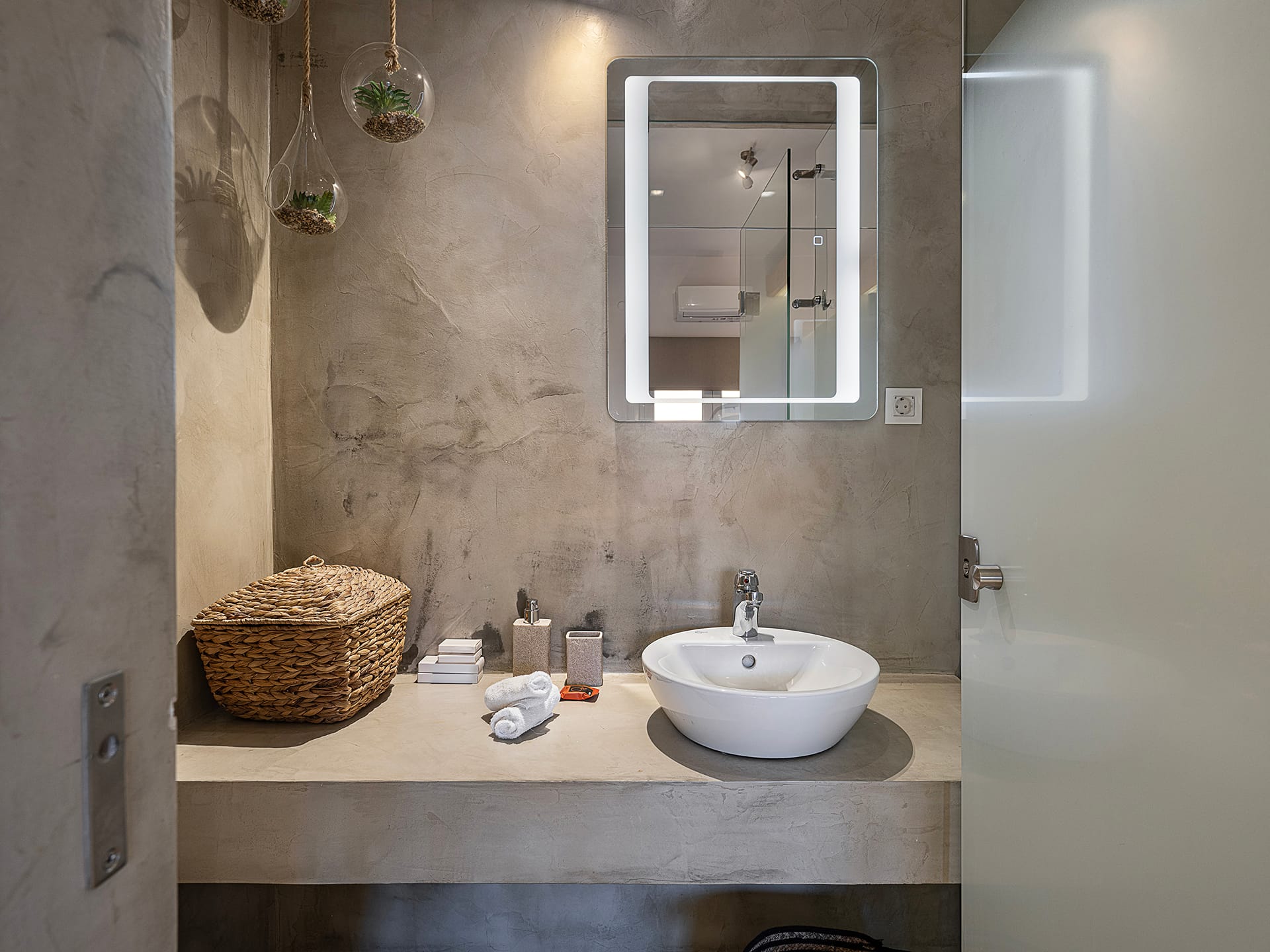 Domus Aqua
