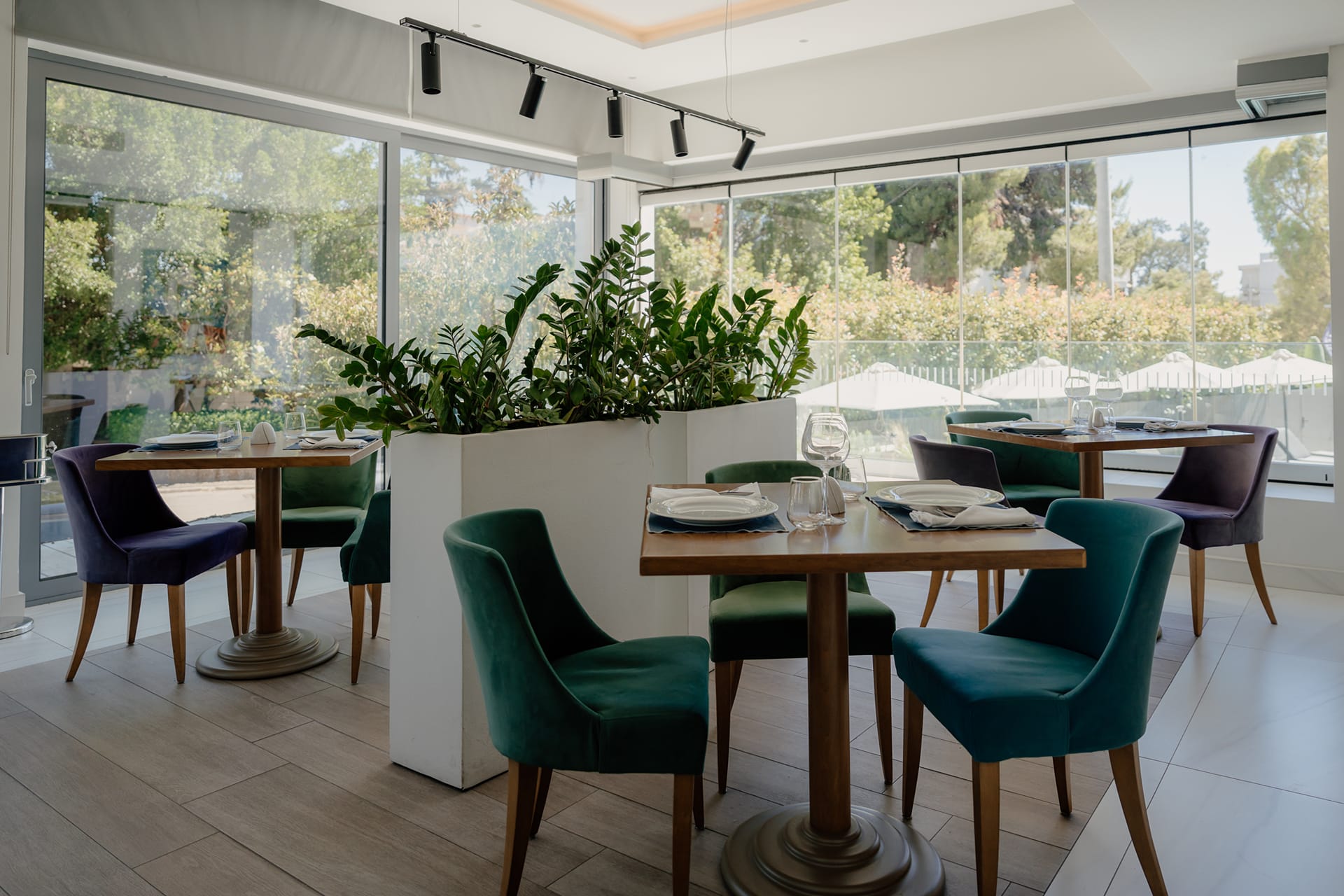 Glyfada Riviera Hotel