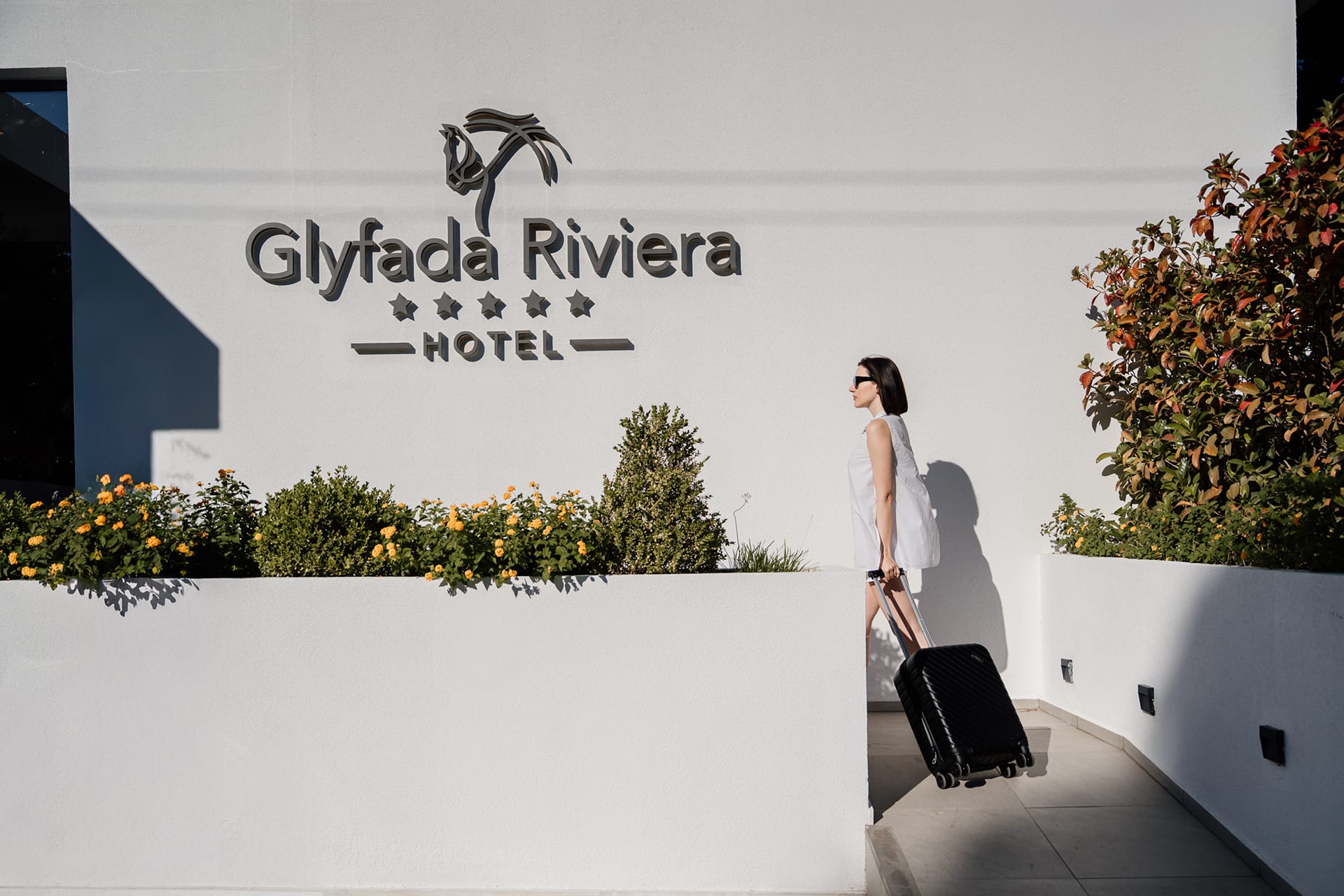 Glyfada Riviera Hotel