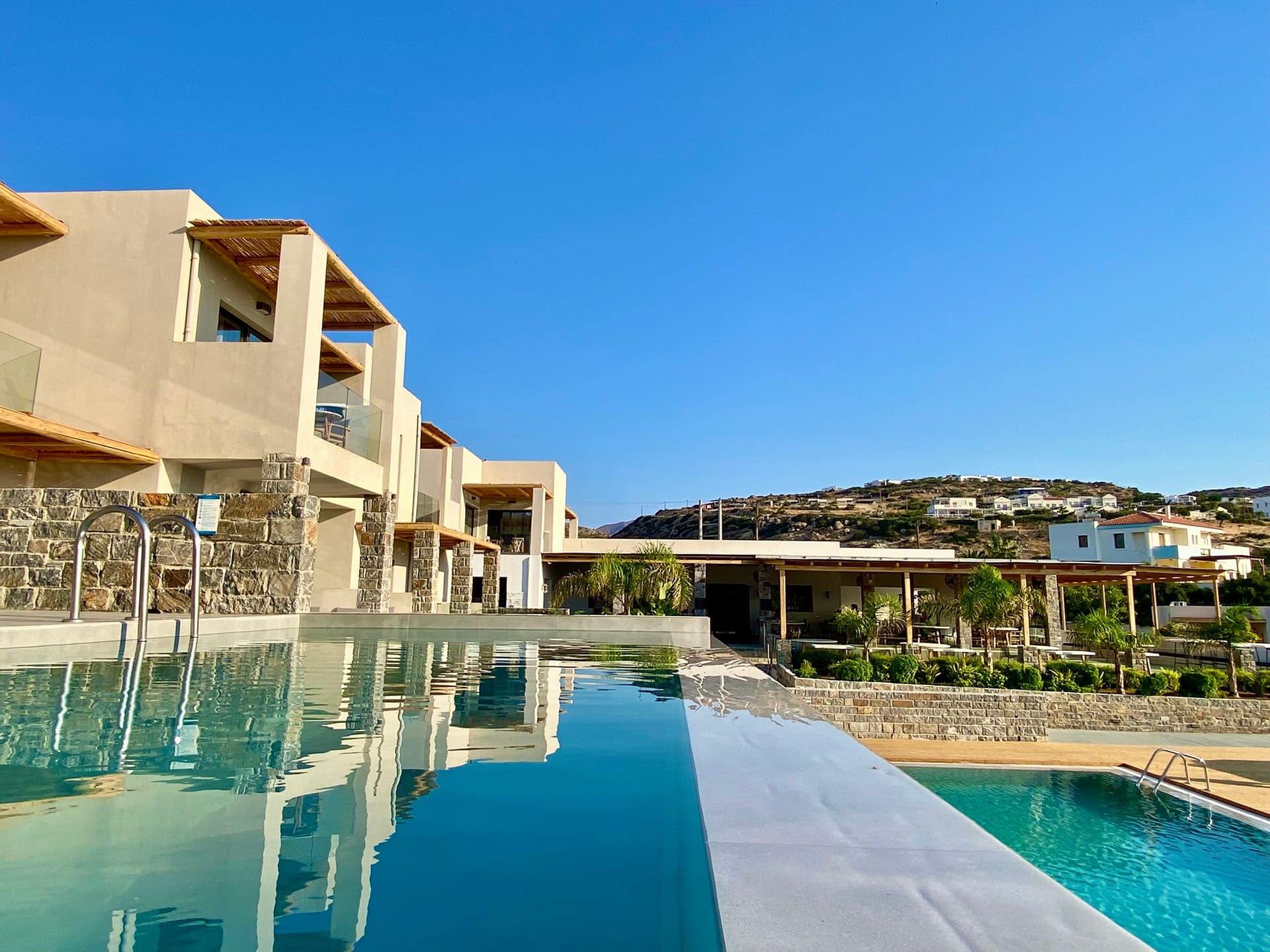 Helios Beach Hotel & Bungalows