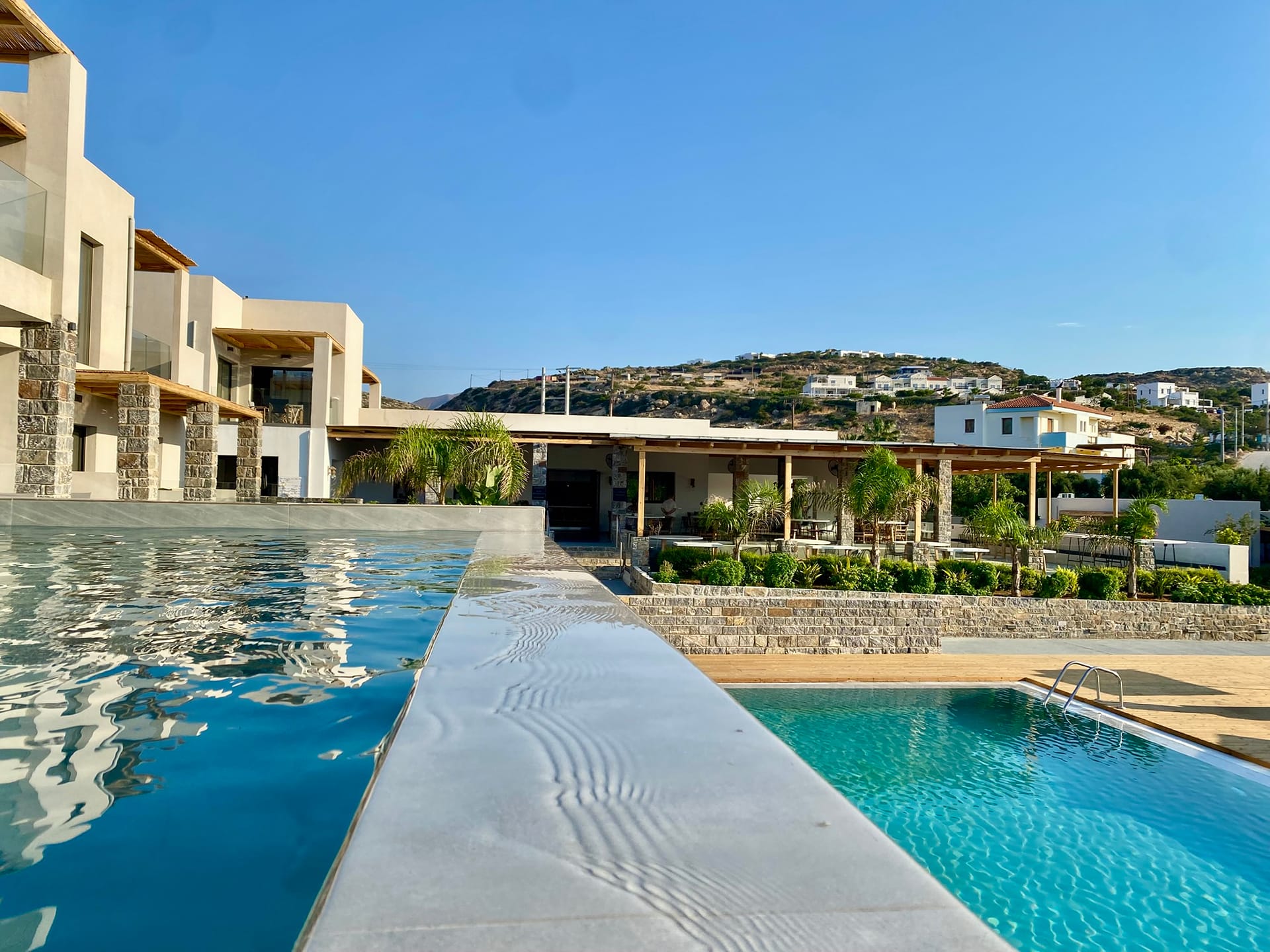 Helios Beach Hotel & Bungalows