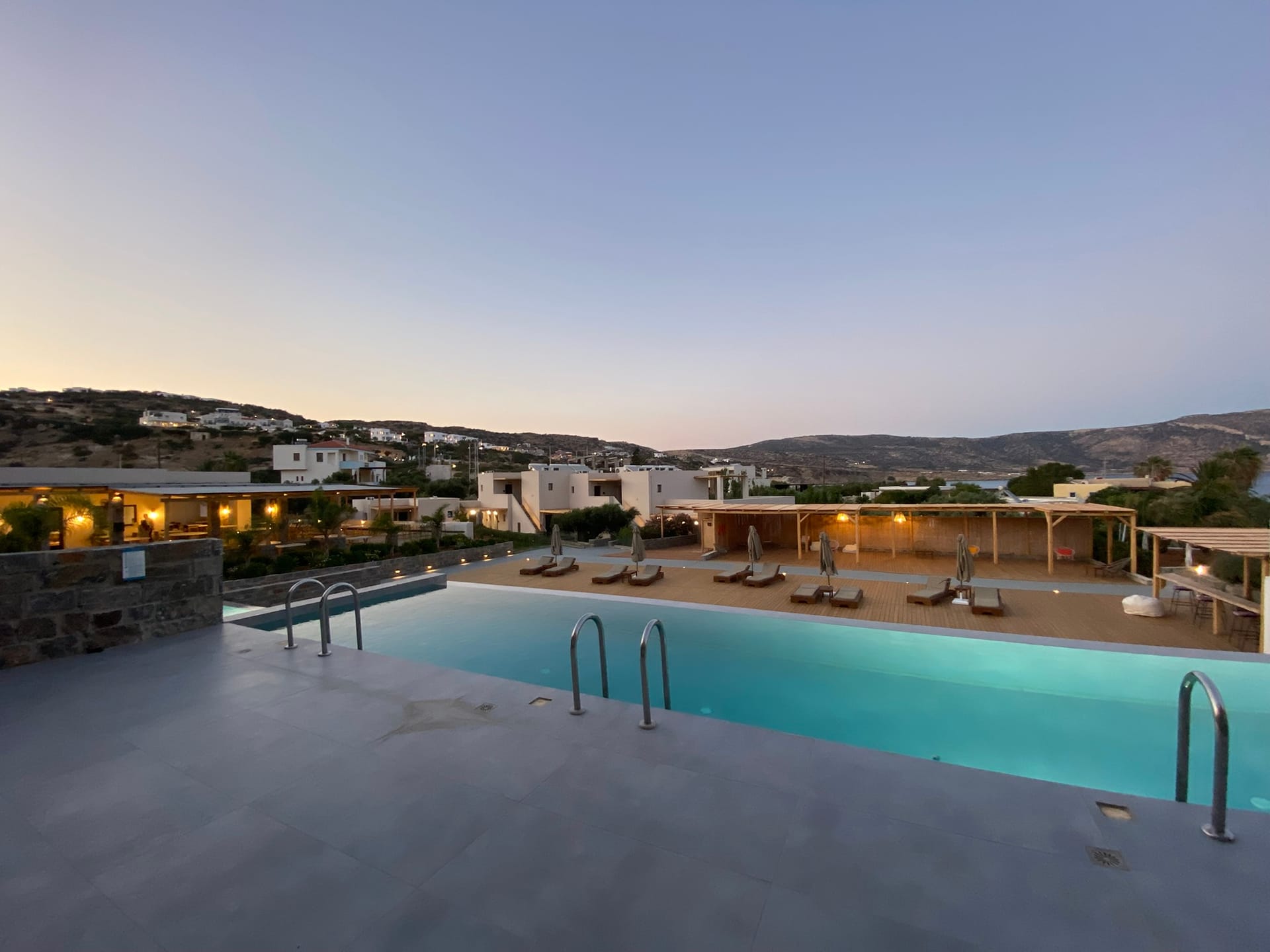 Helios Beach Hotel & Bungalows