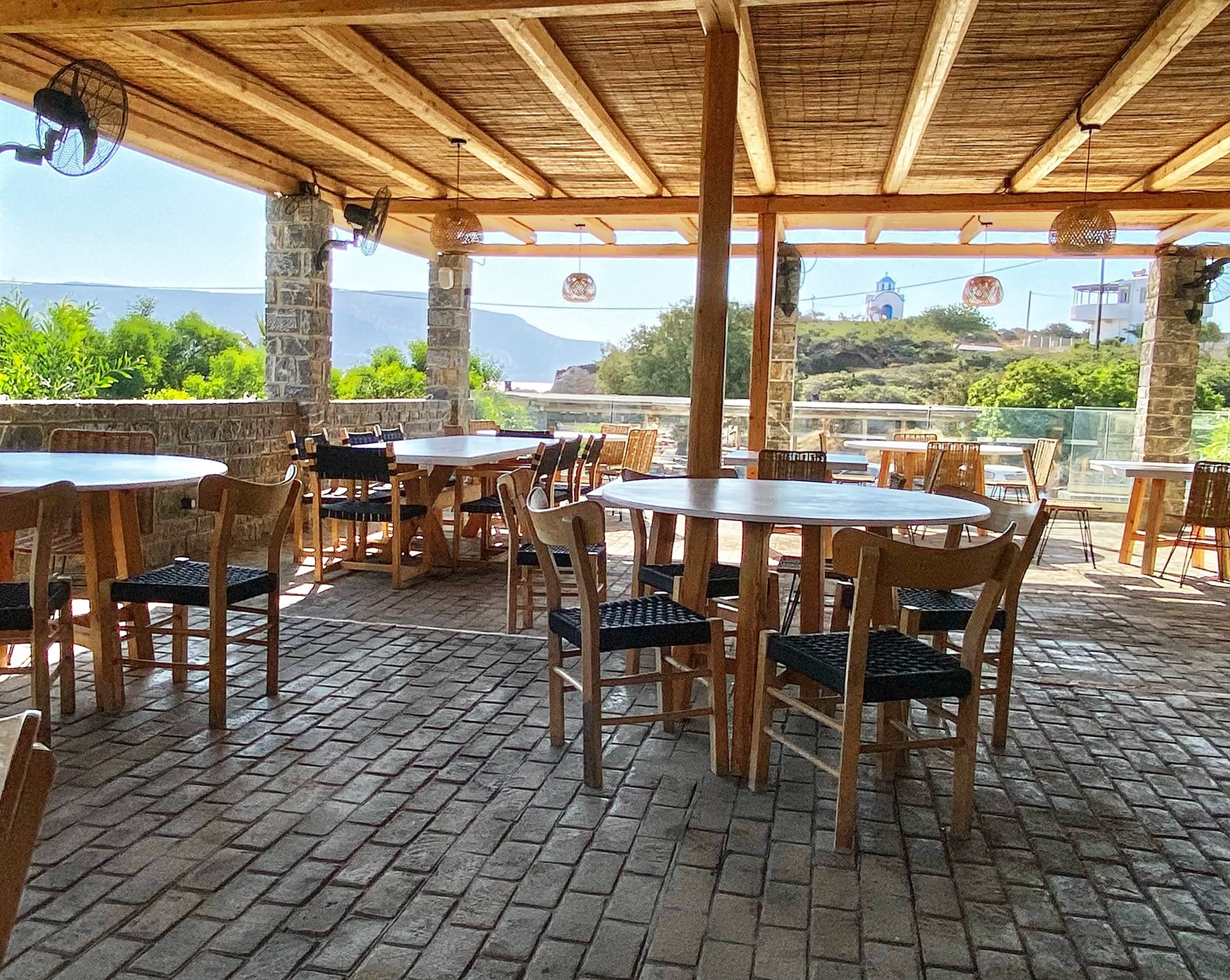 Helios Beach Hotel & Bungalows