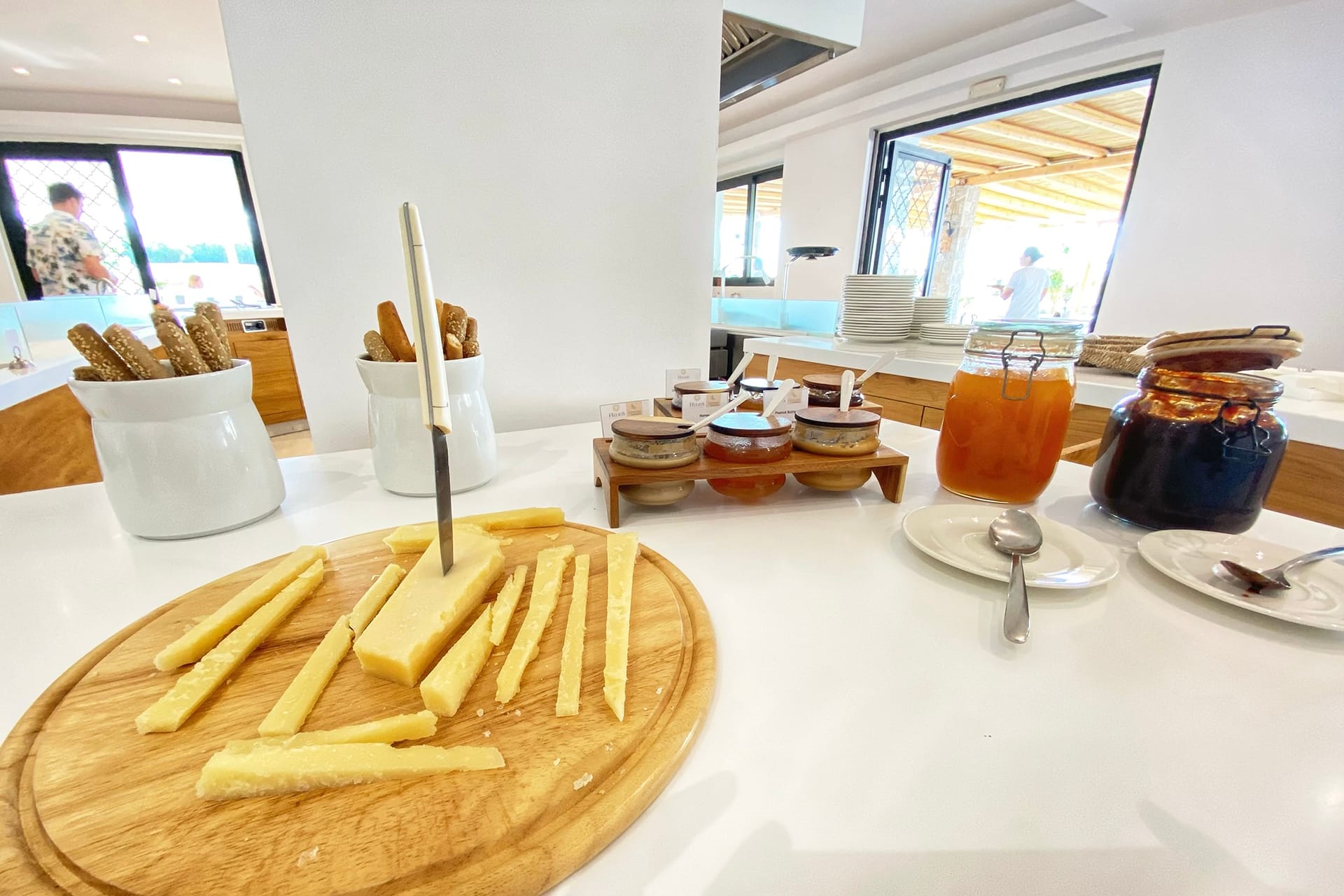 Helios Beach Hotel & Bungalows