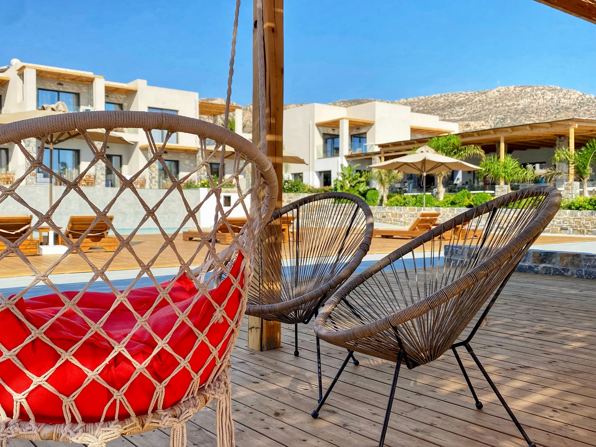 Helios Beach Hotel & Bungalows