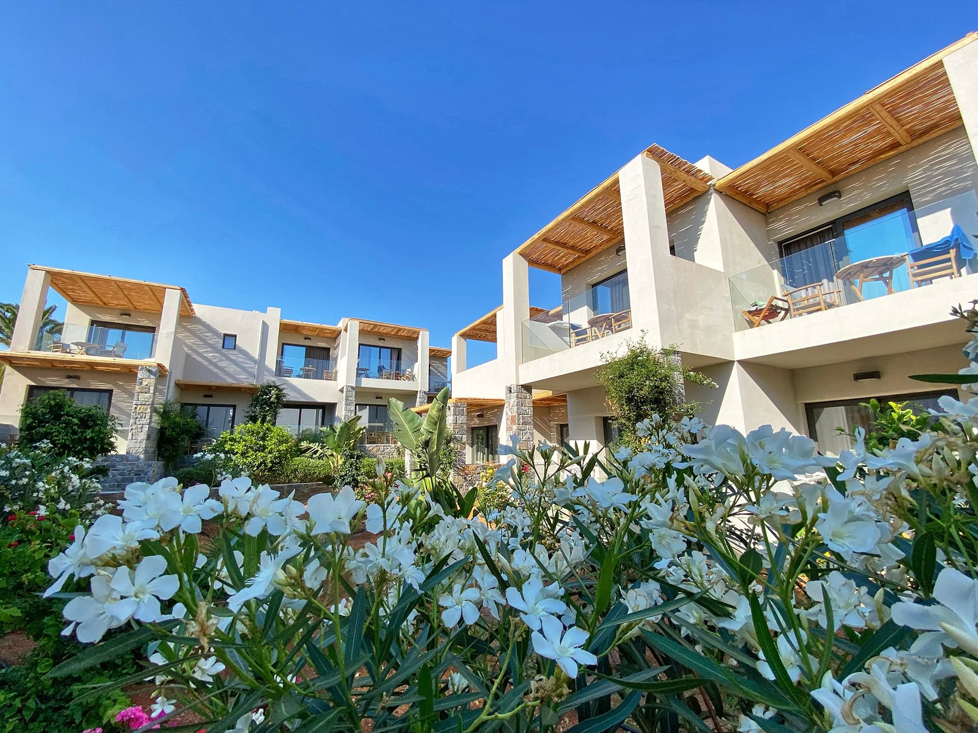 Helios Beach Hotel & Bungalows