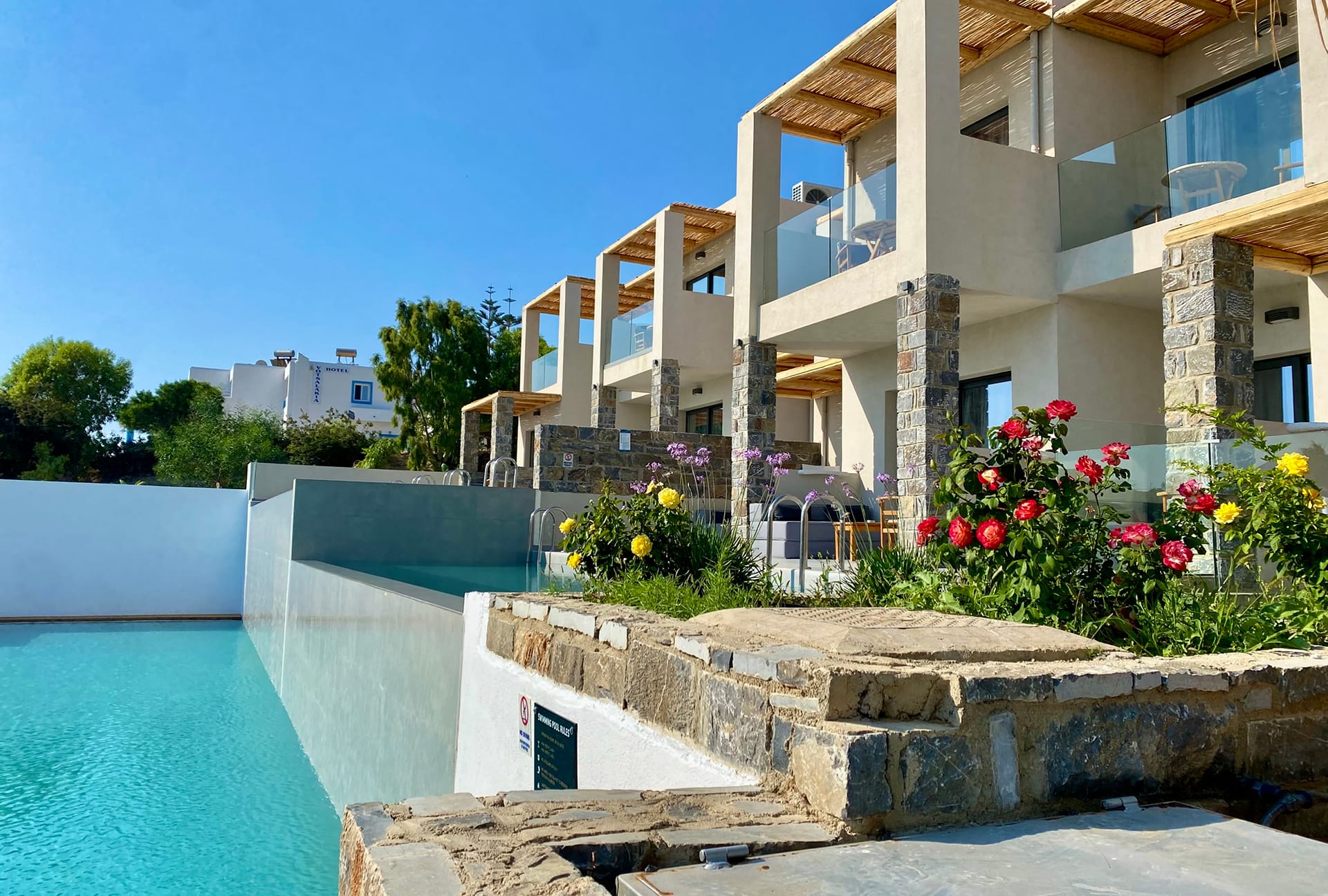 Helios Beach Hotel & Bungalows