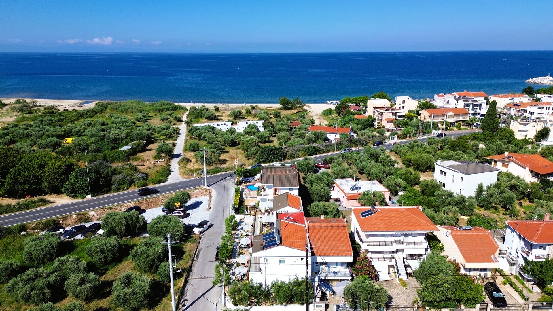 Kapahi Suites Apartments