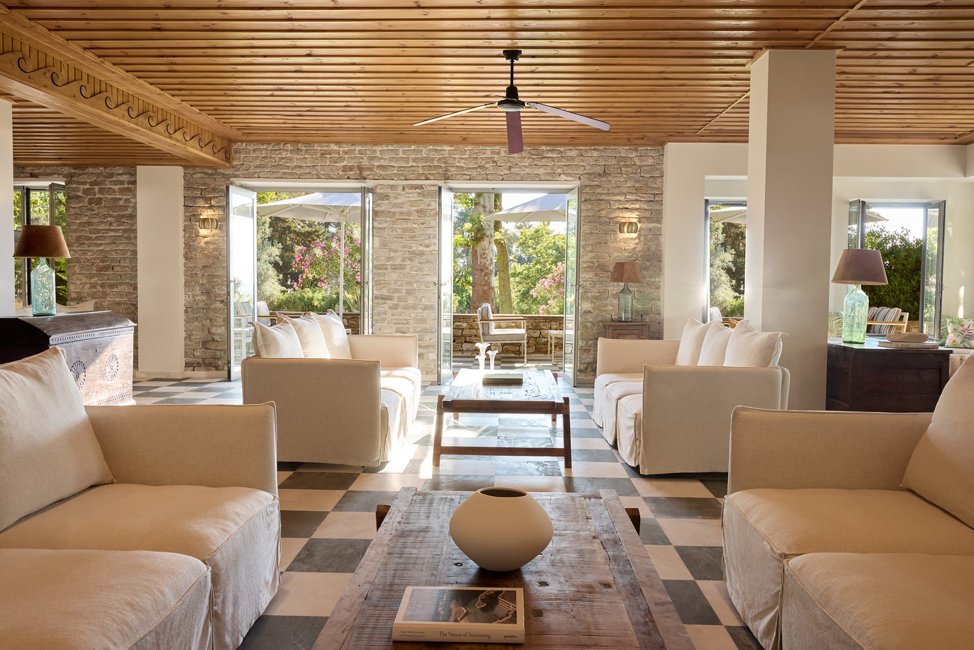 Makryammos Bungalows